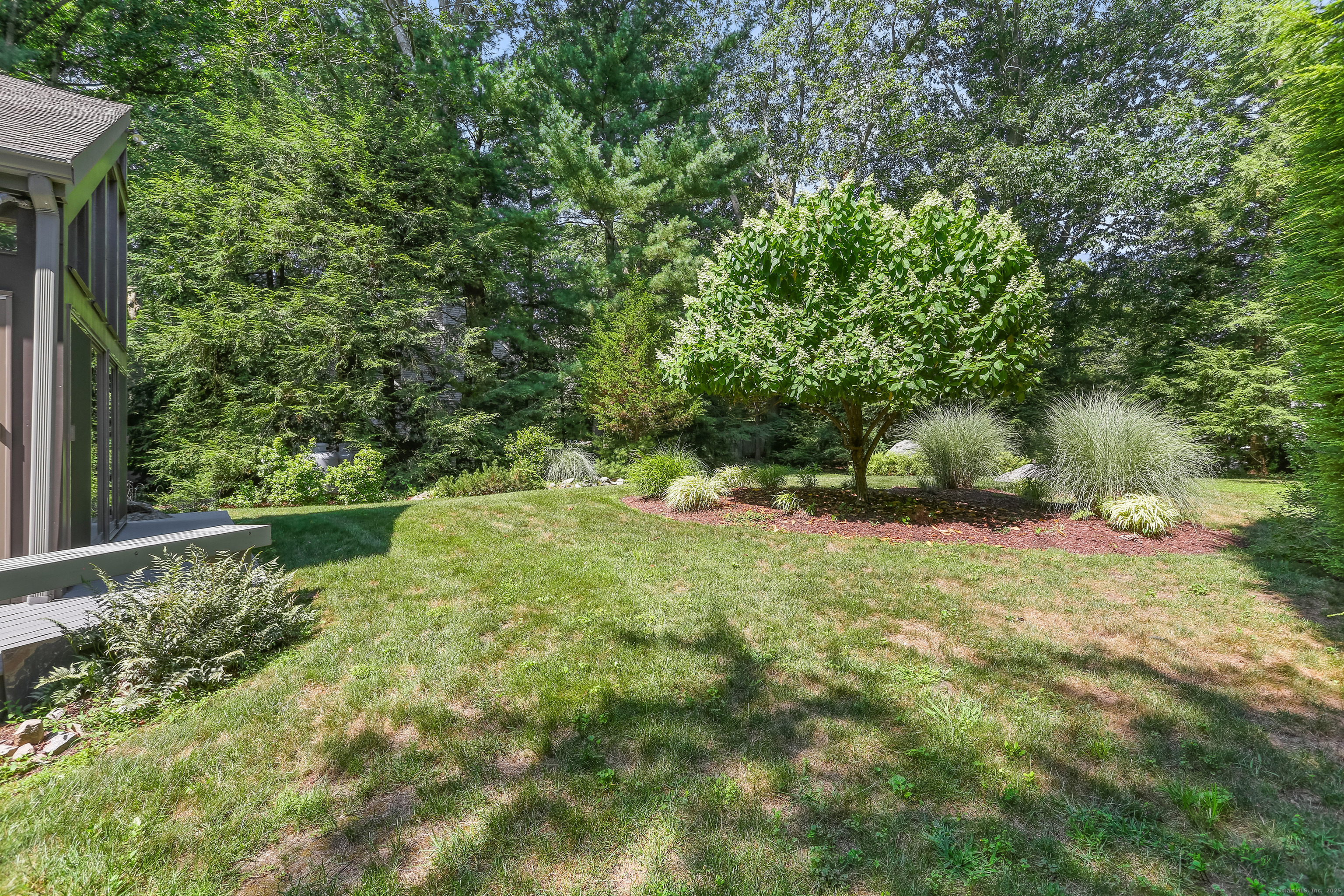 6 Janson Drive
