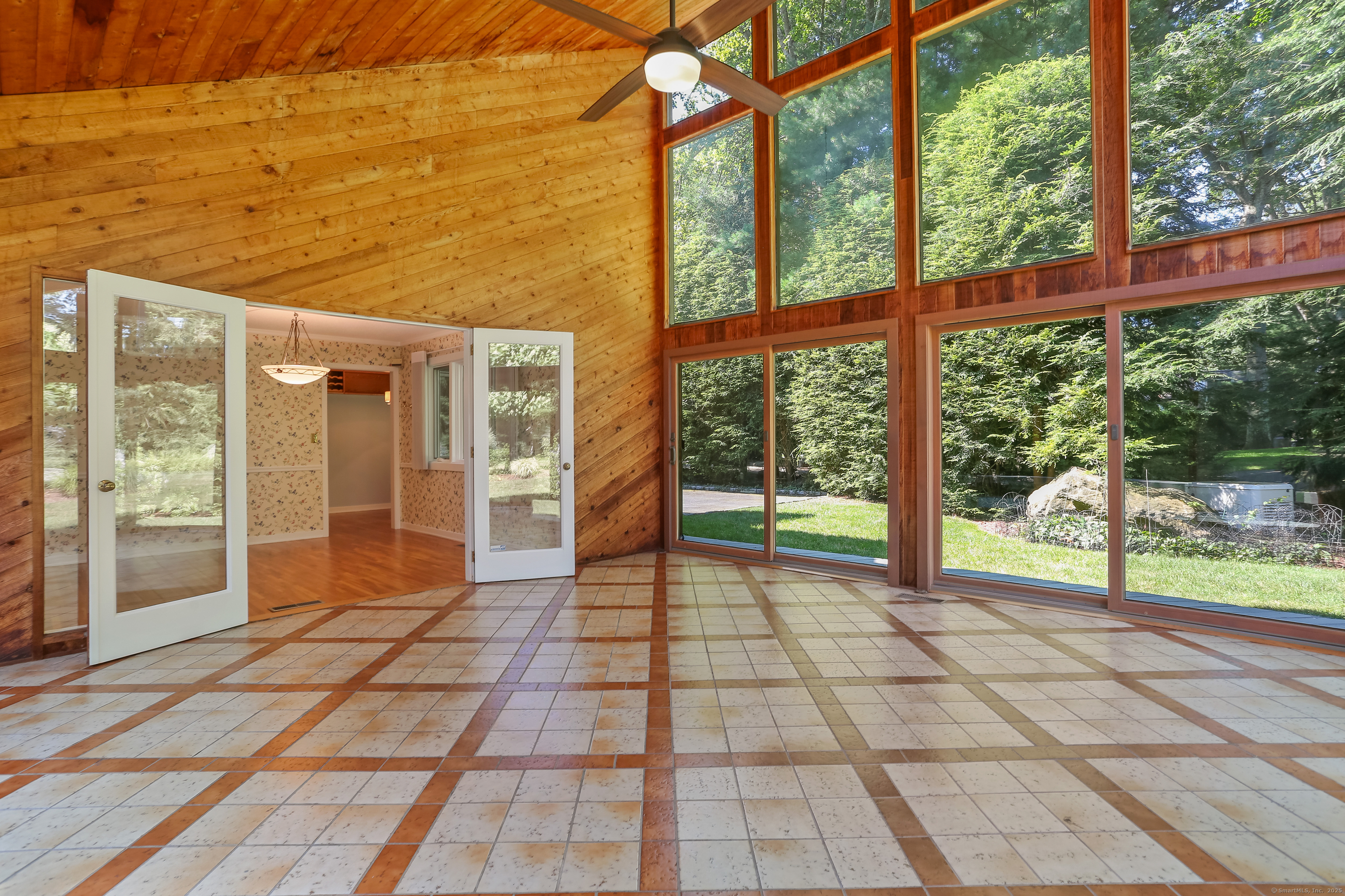 6 Janson Drive