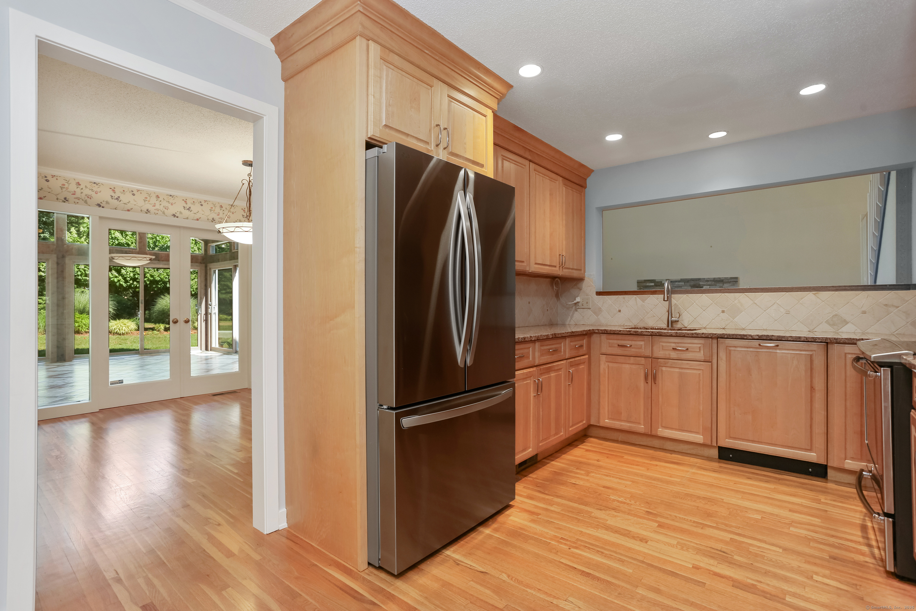 6 Janson Drive