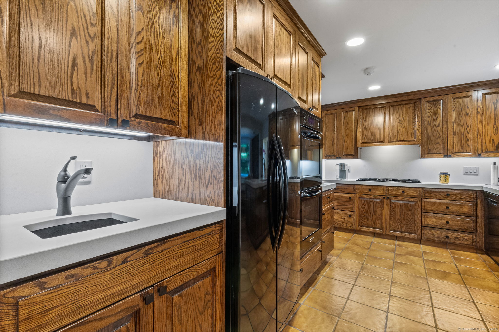 110 White Oak Lane