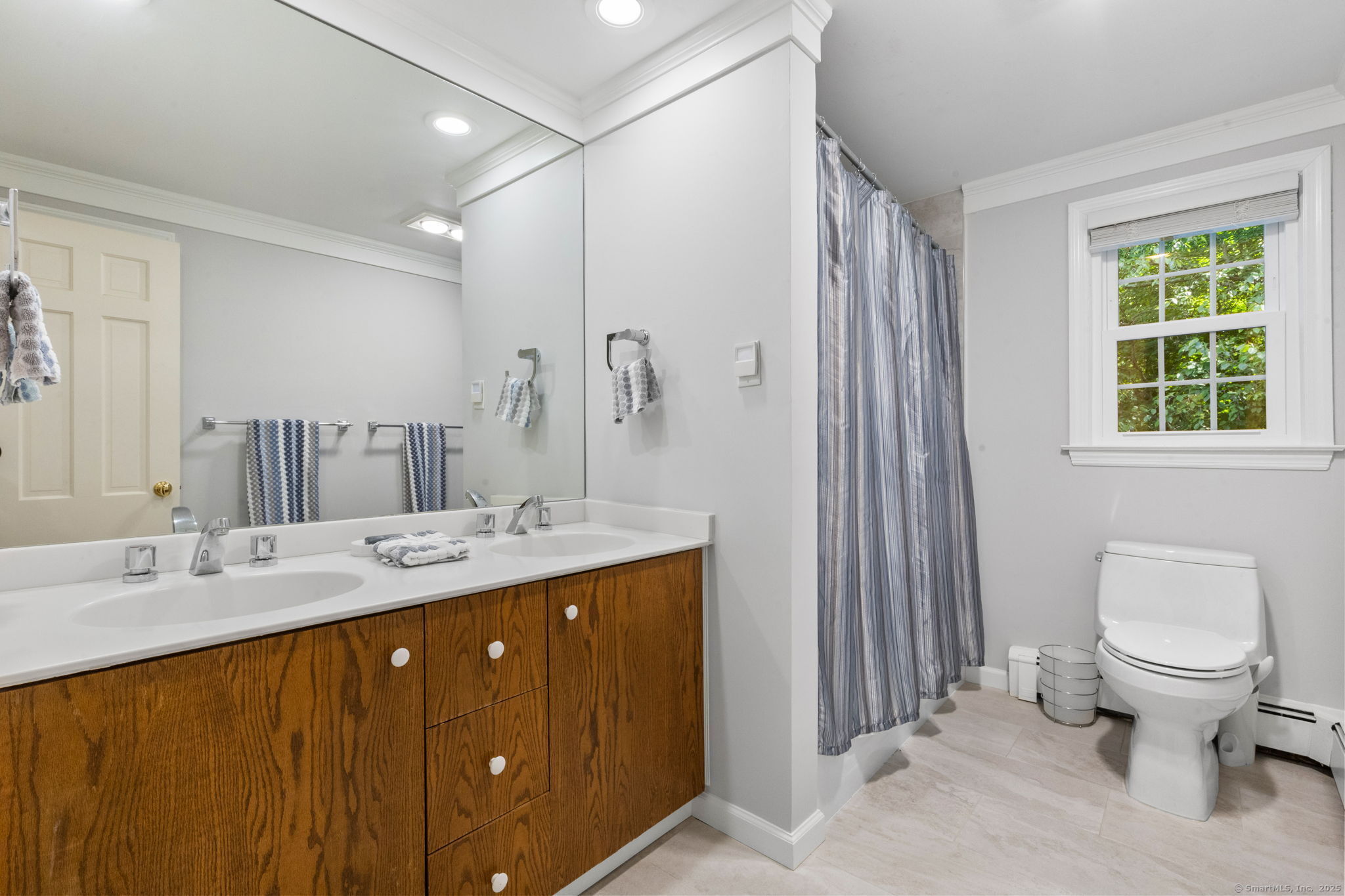 110 White Oak Lane