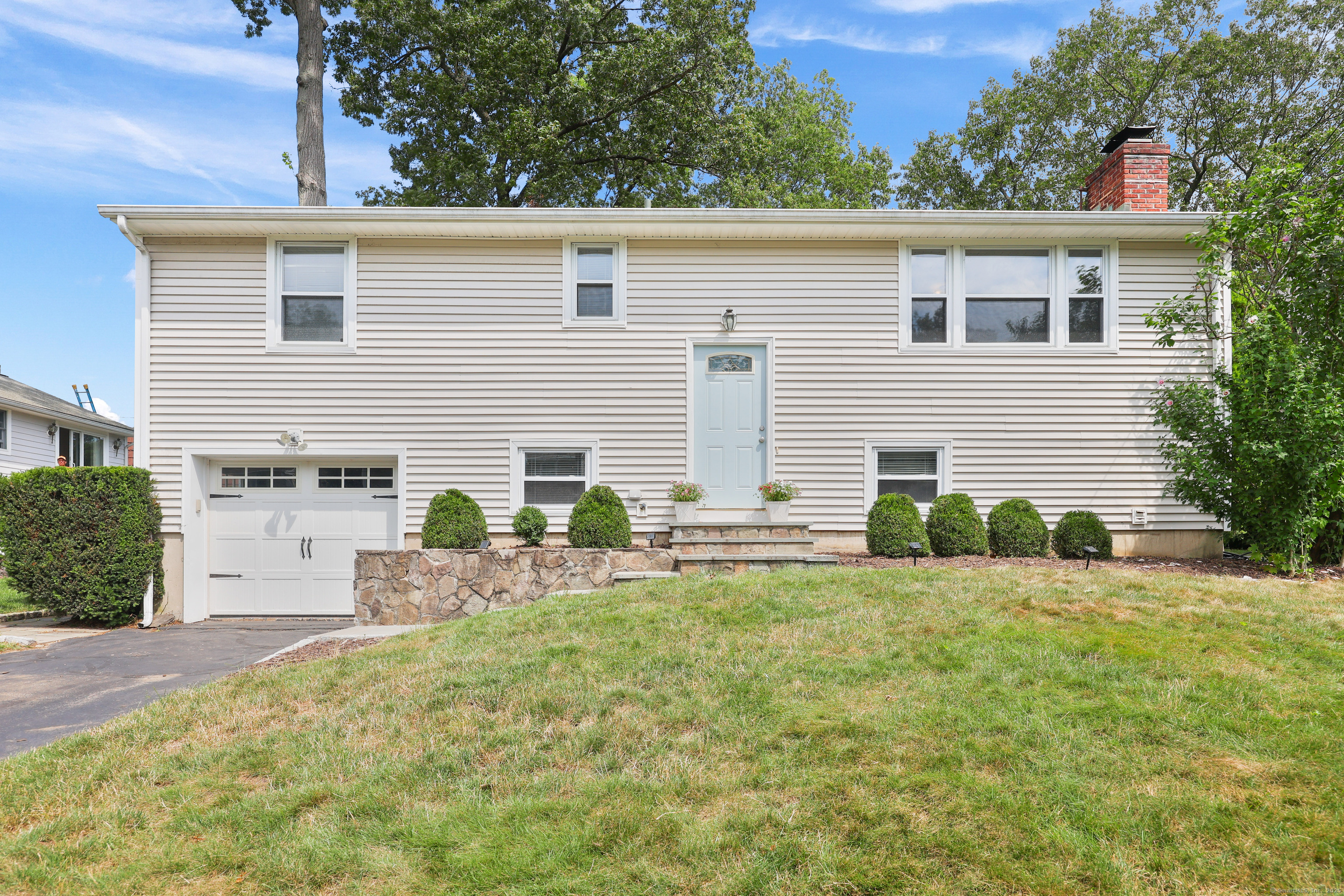 66 Valley View Road