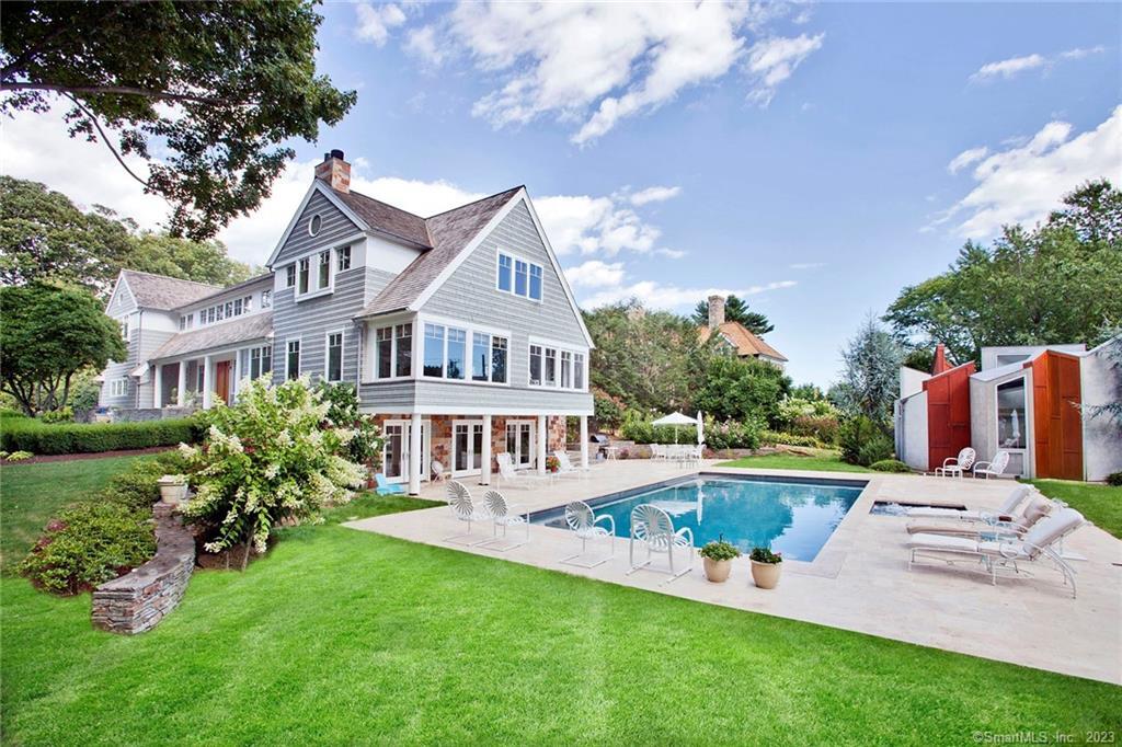 2 Bluewater Hill South