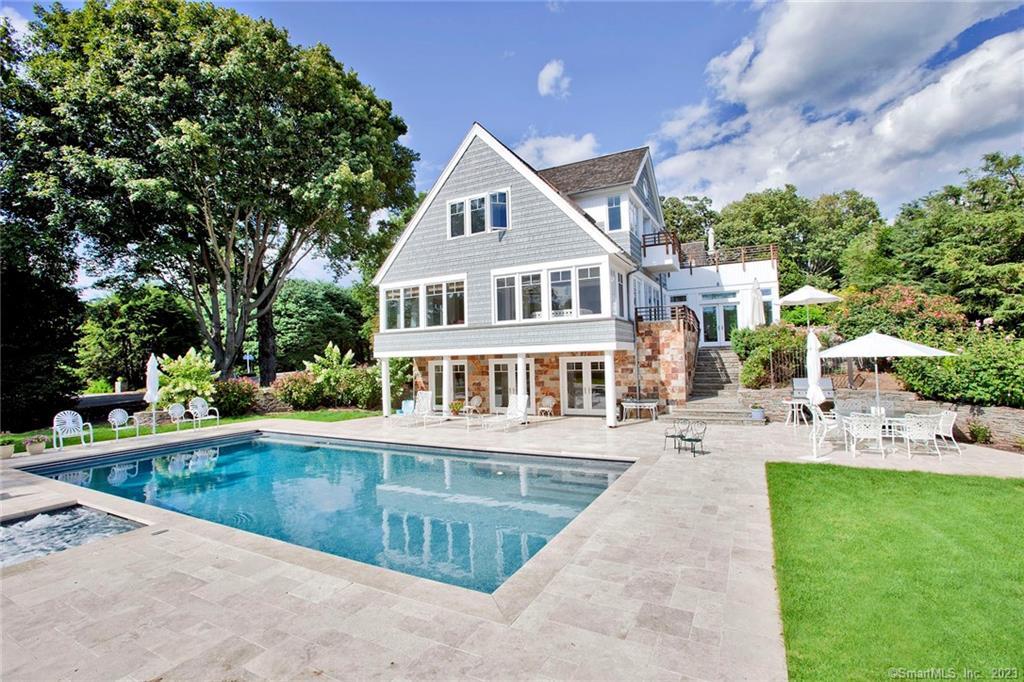 2 Bluewater Hill South