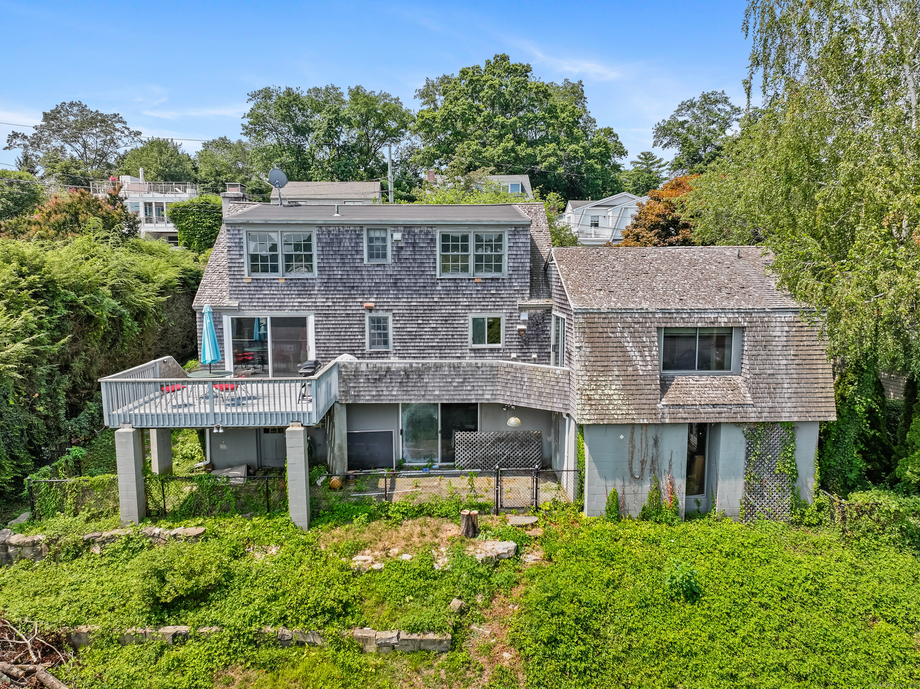 7 Buena Vista Drive