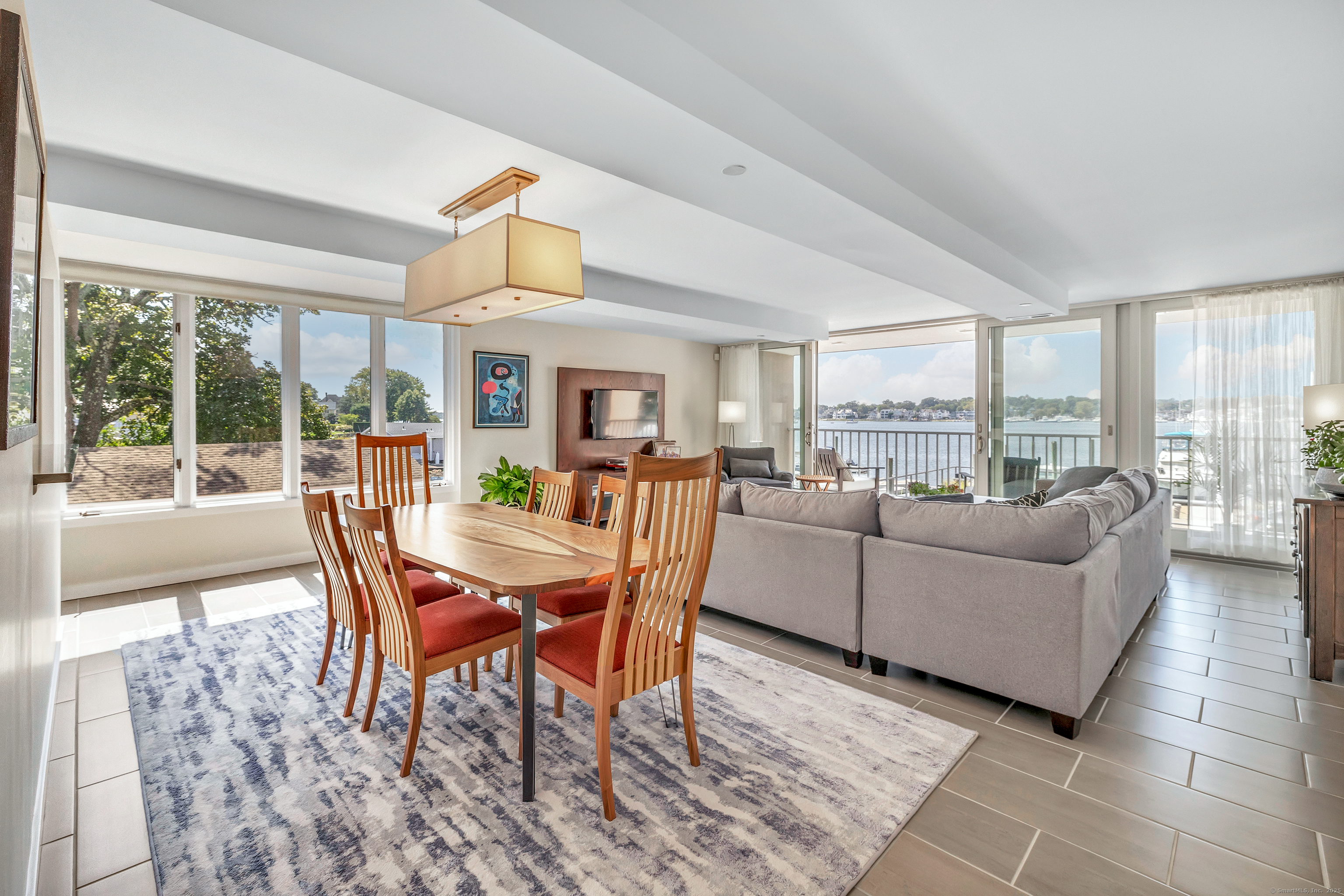 26 Cove Avenue 2D