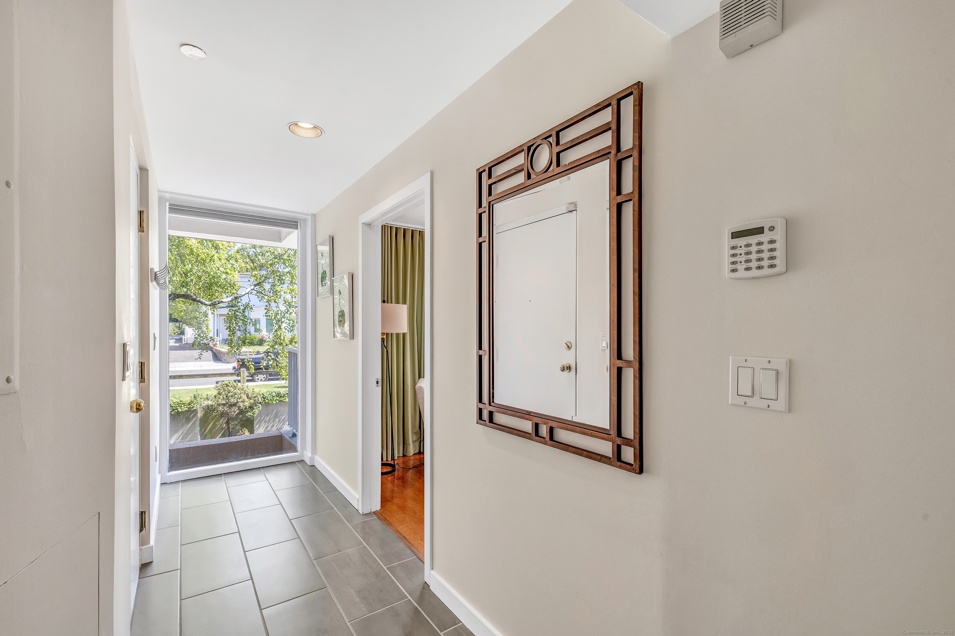 26 Cove Avenue 2D