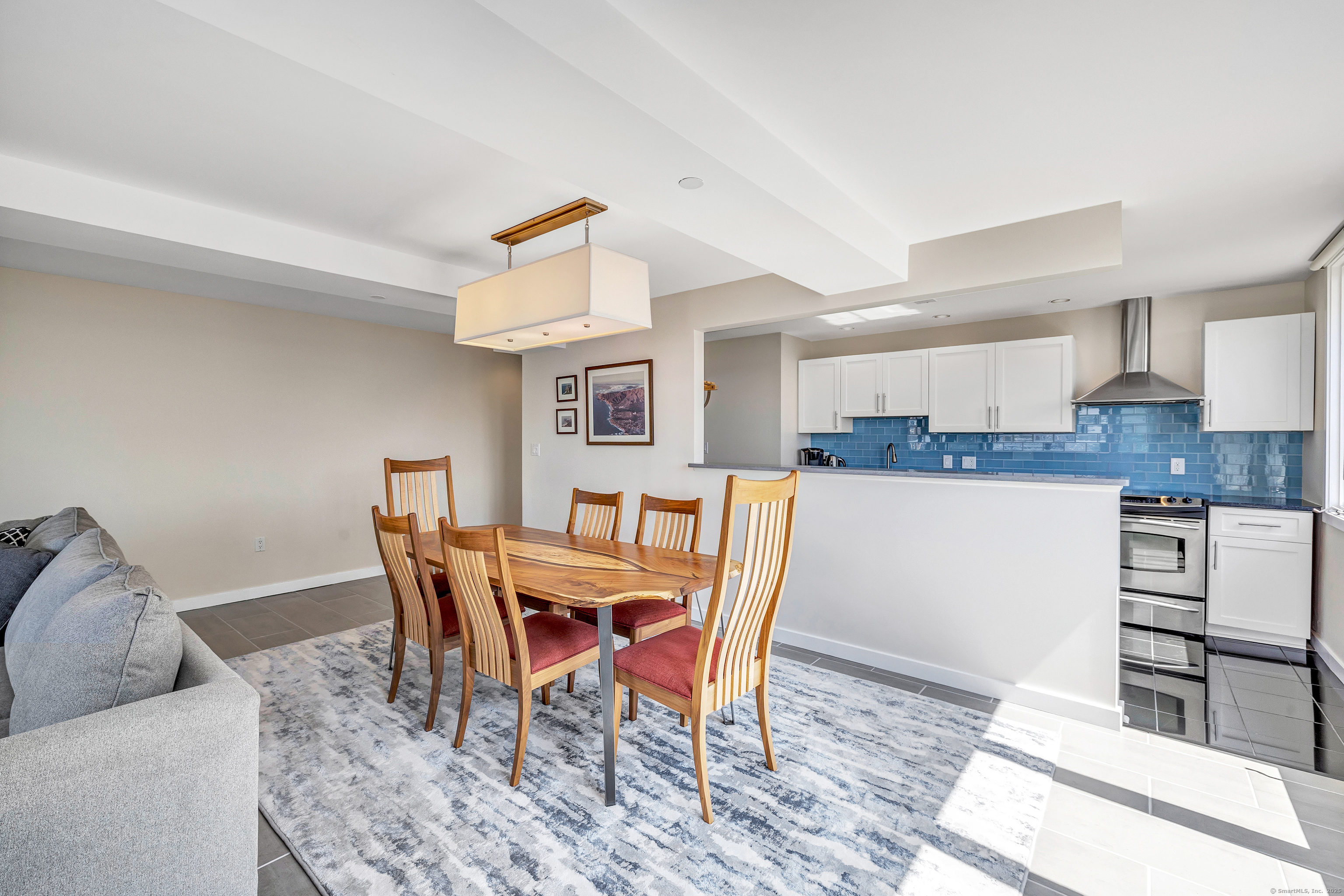 26 Cove Avenue 2D
