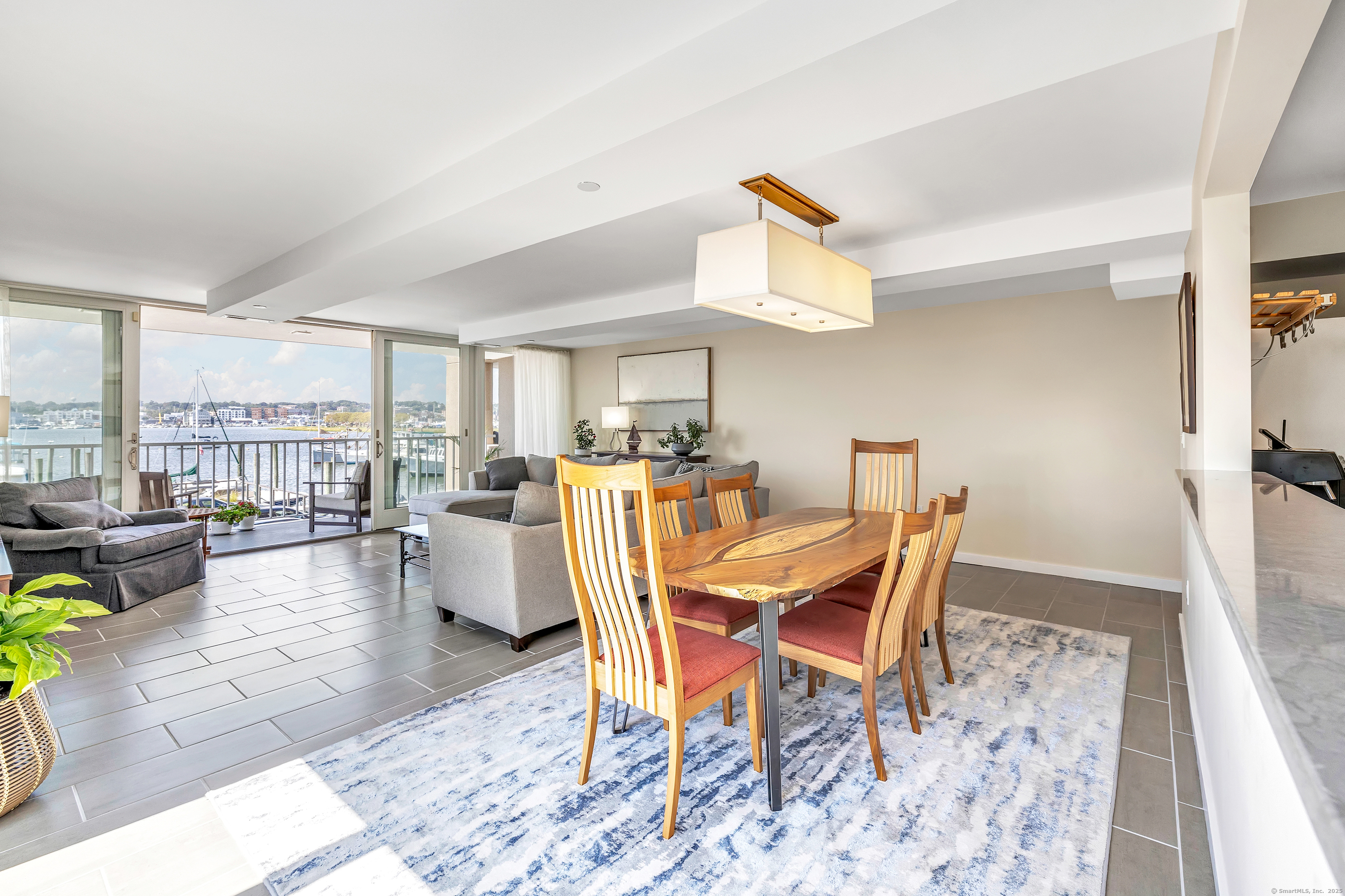 26 Cove Avenue 2D