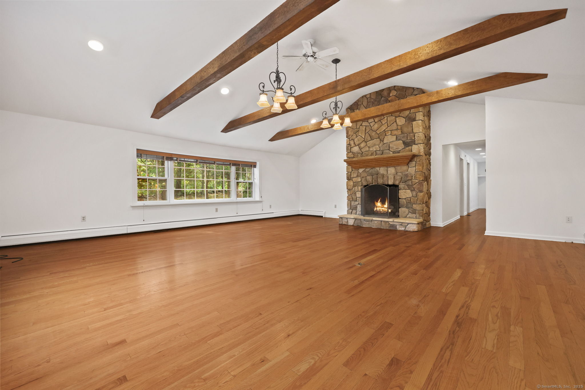 8 Ferry Lane East