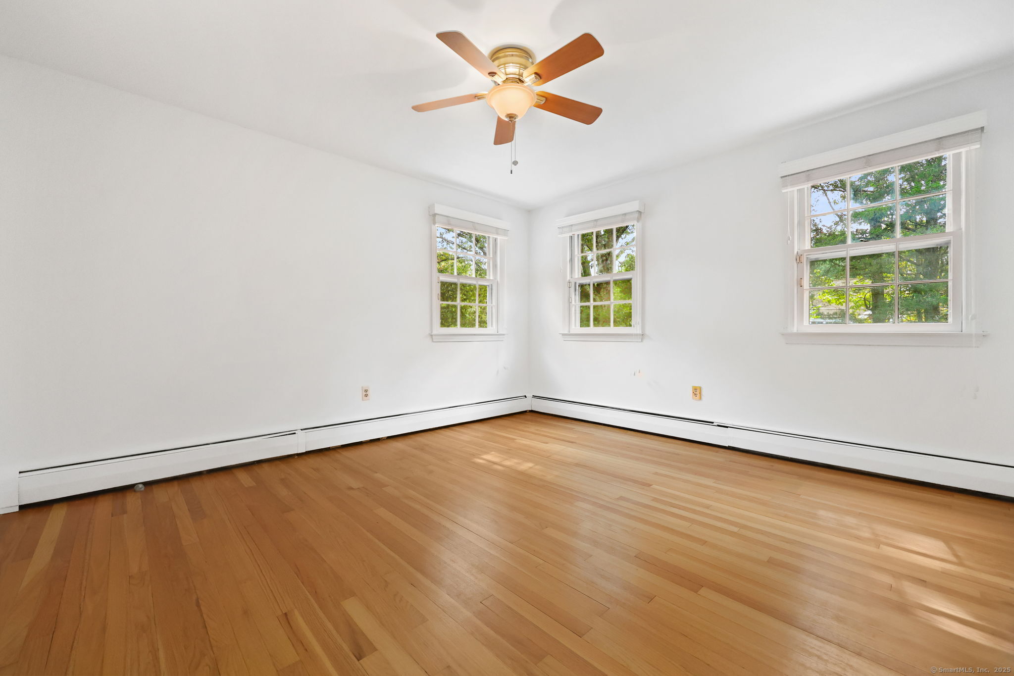 8 Ferry Lane East