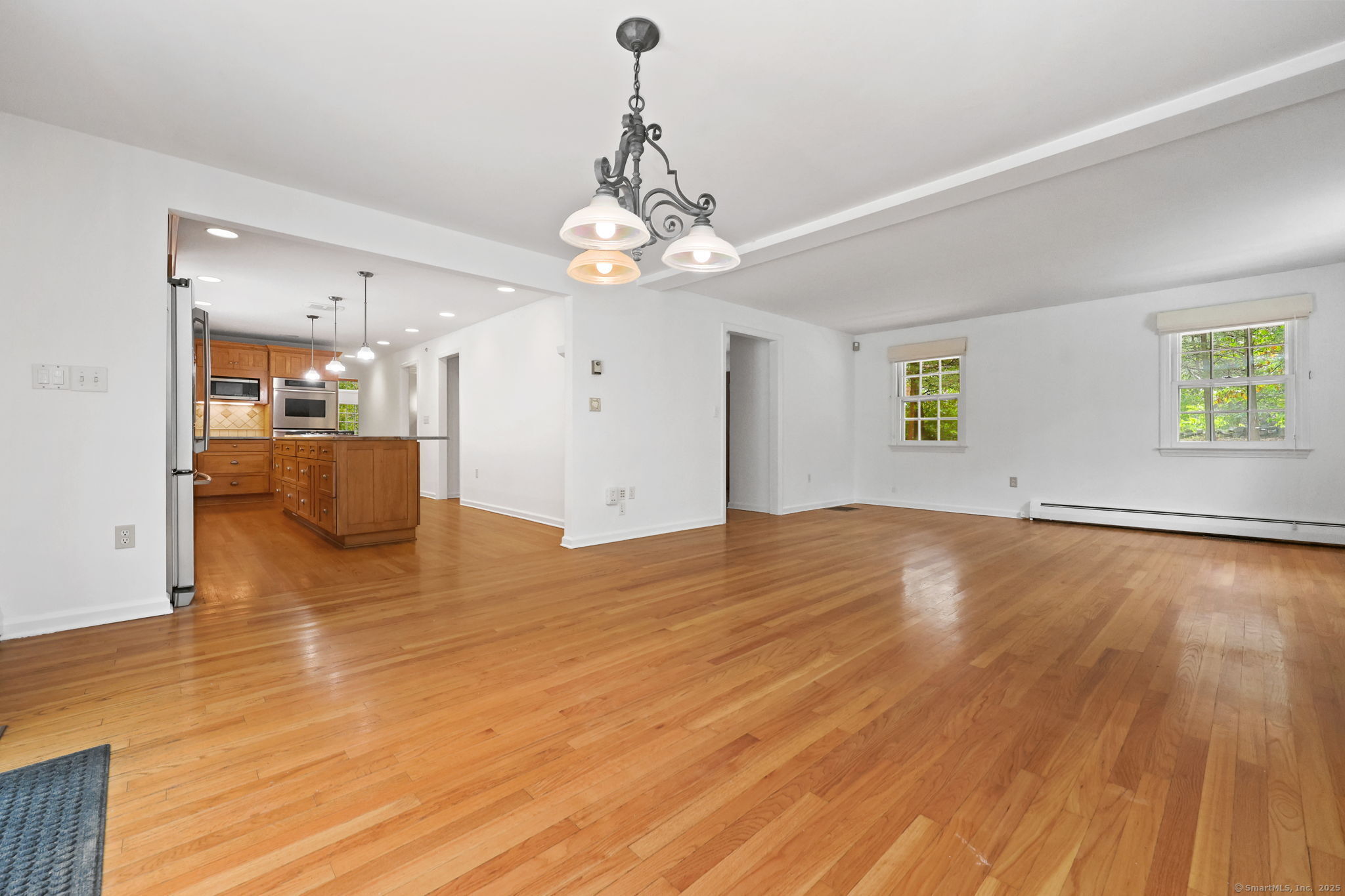 8 Ferry Lane East