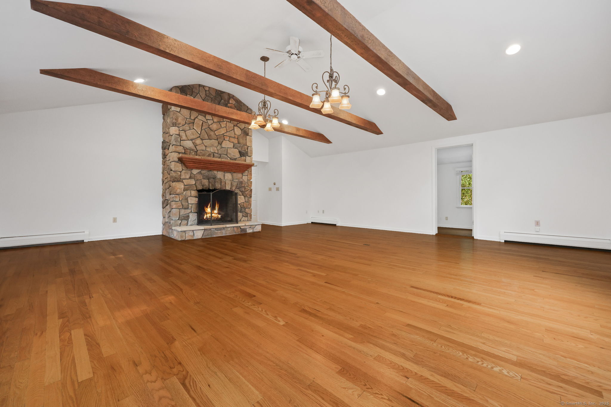 8 Ferry Lane East