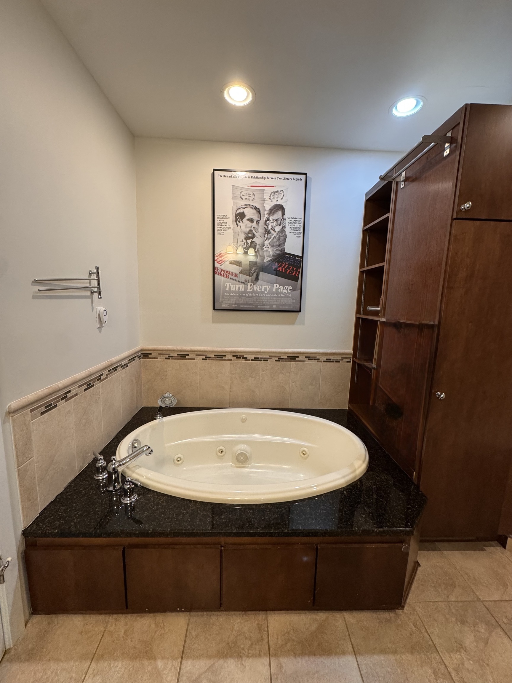 301 Post Road East APT 8