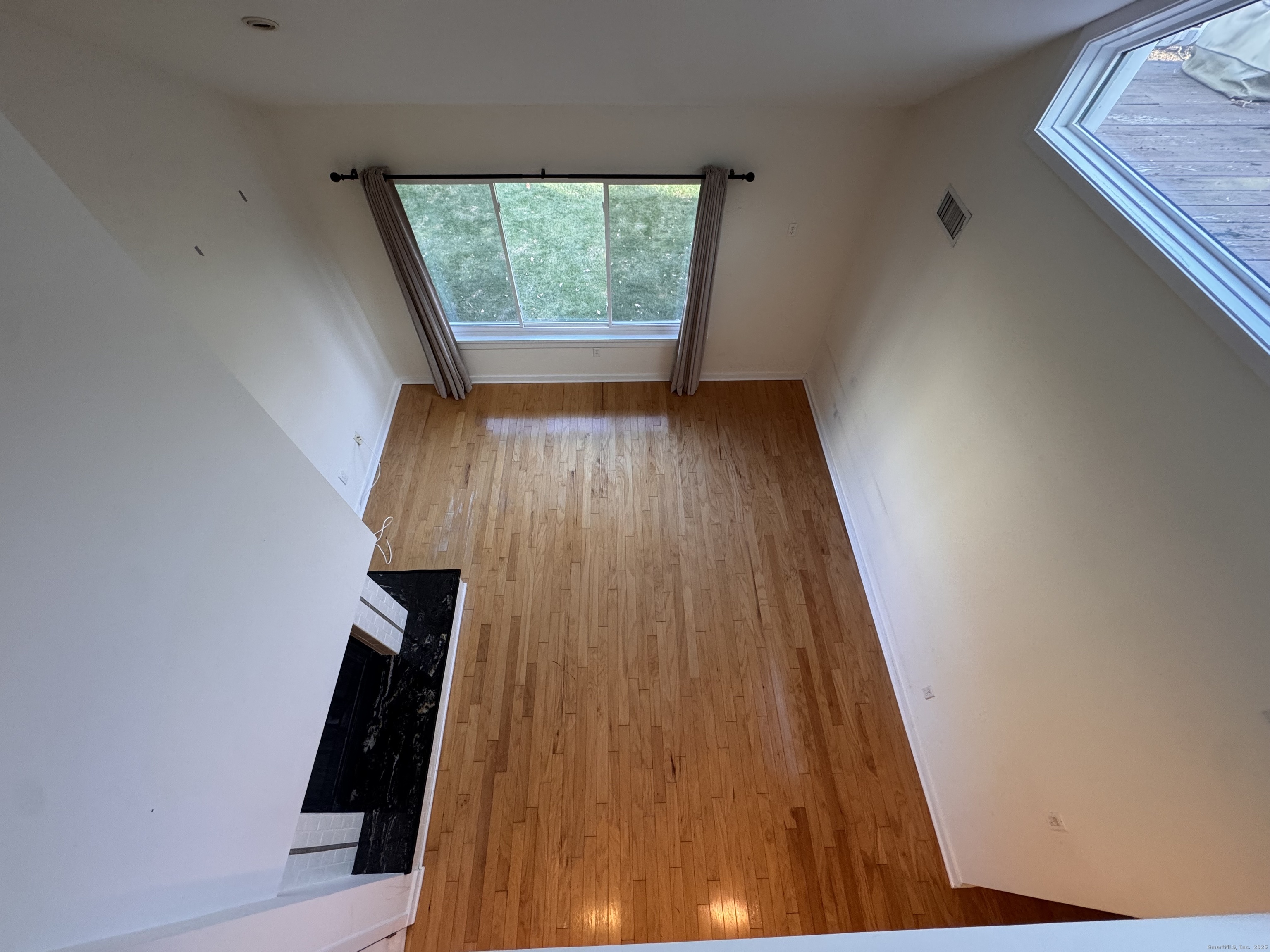 301 Post Road East APT 8