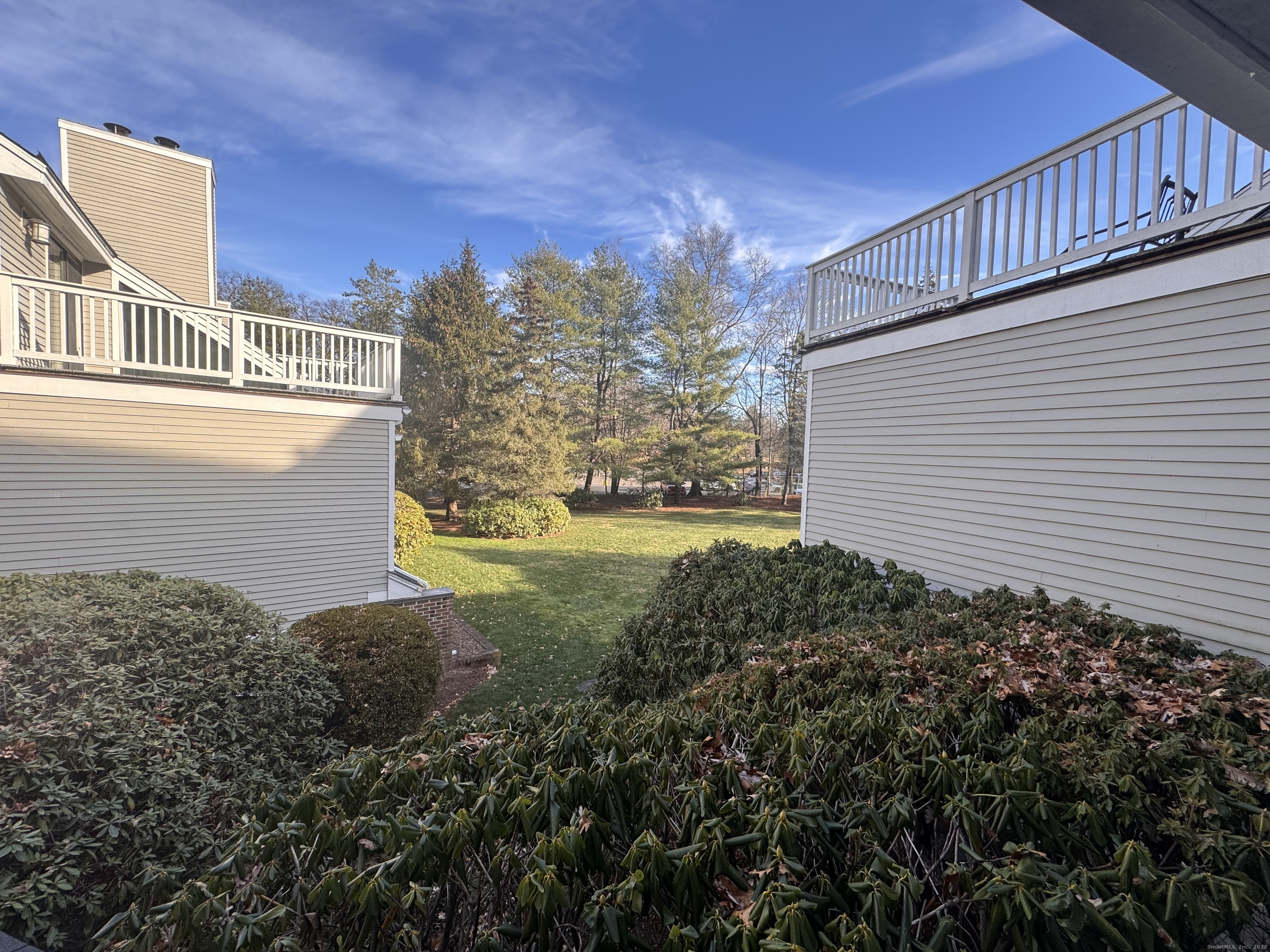 301 Post Road East APT 8