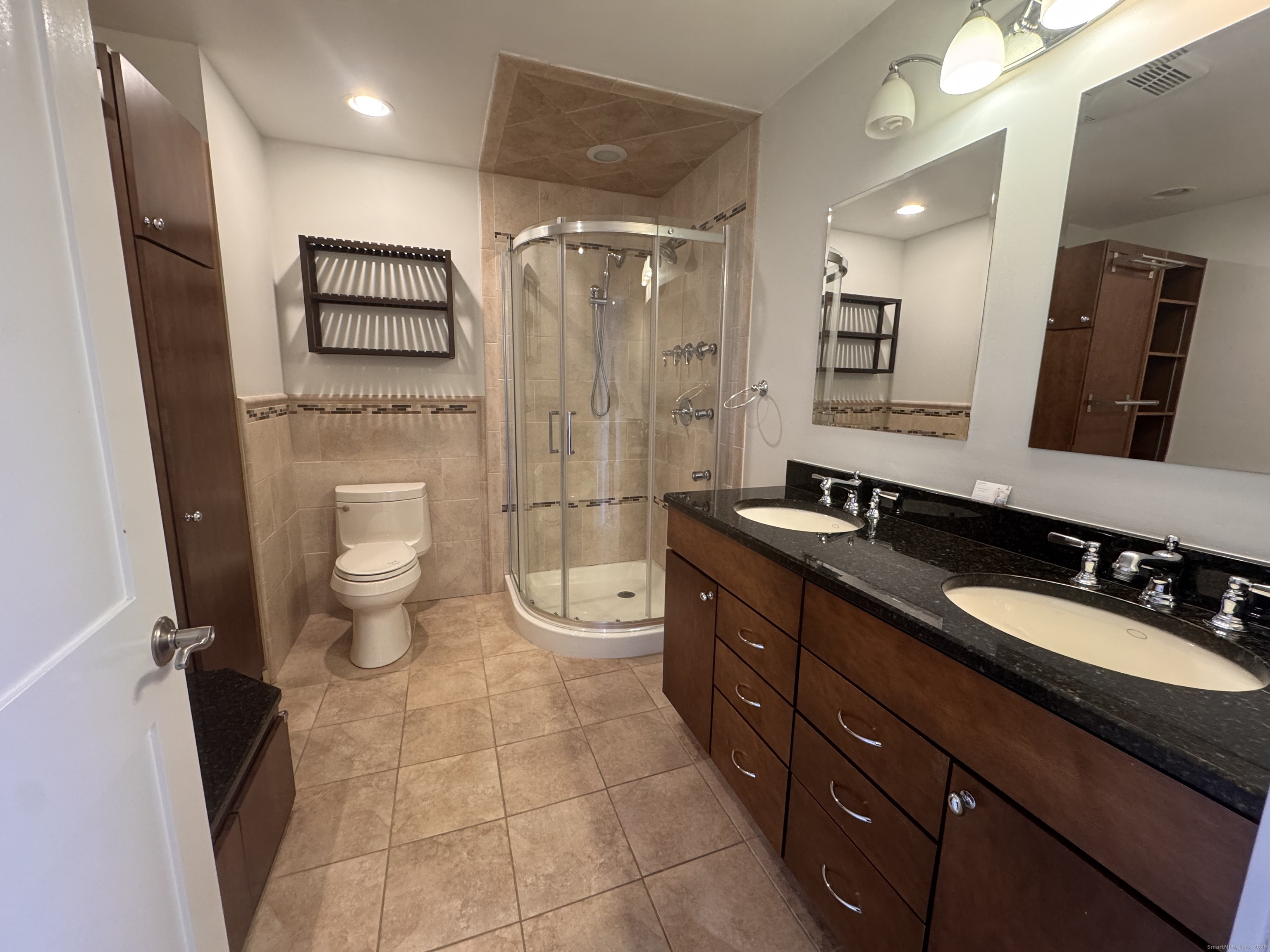 301 Post Road East APT 8