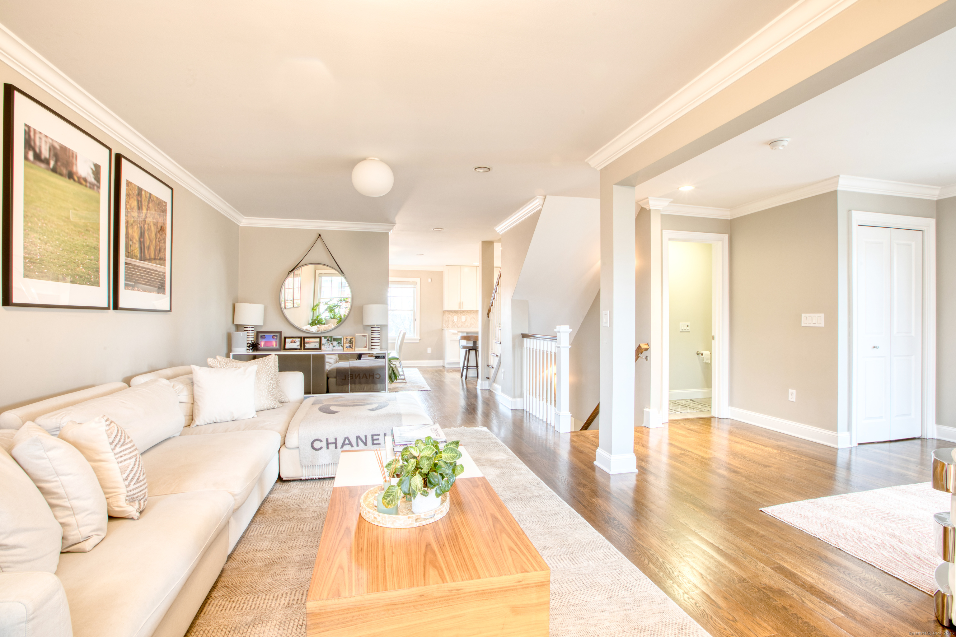 24 Harold Street E