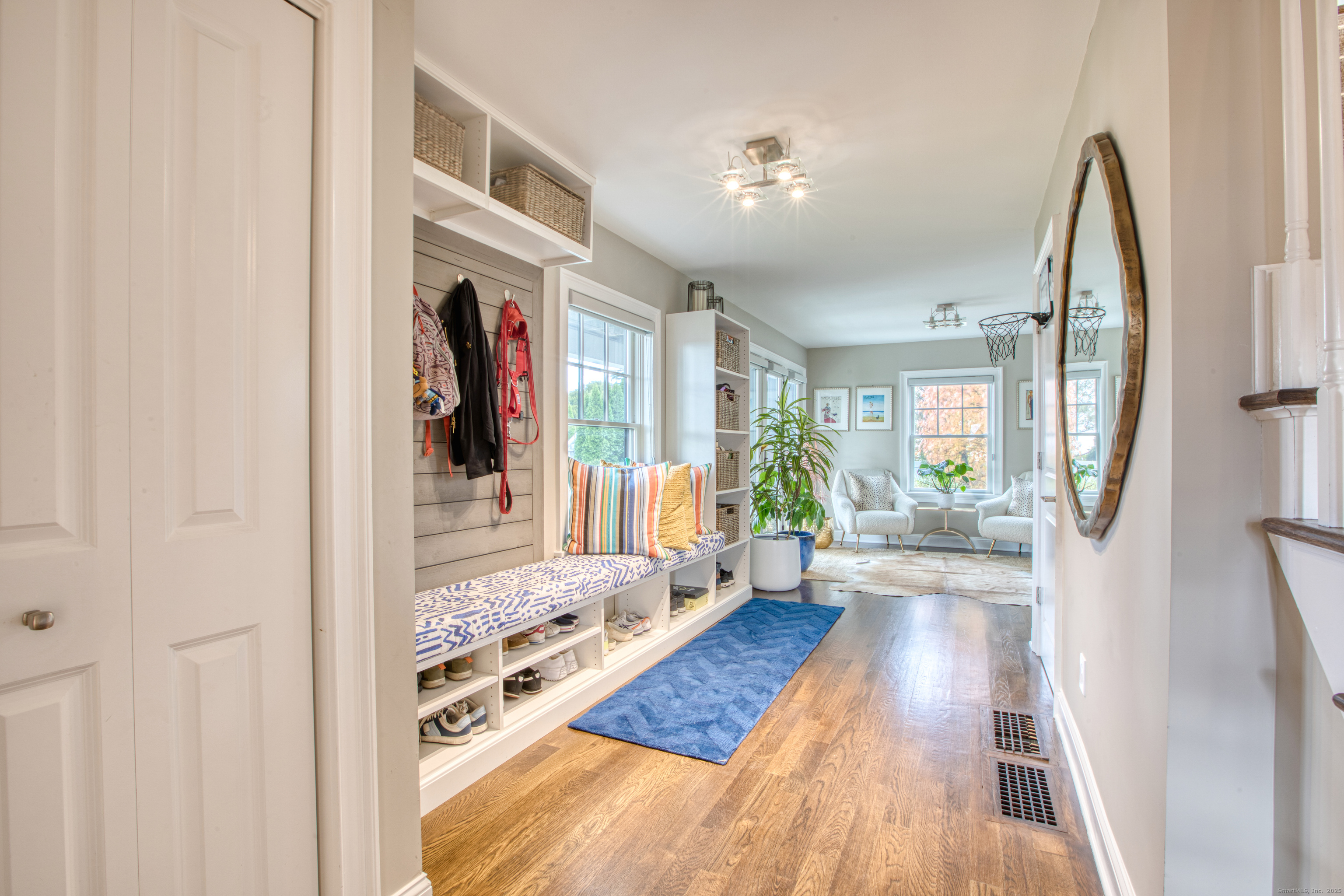 24 Harold Street E