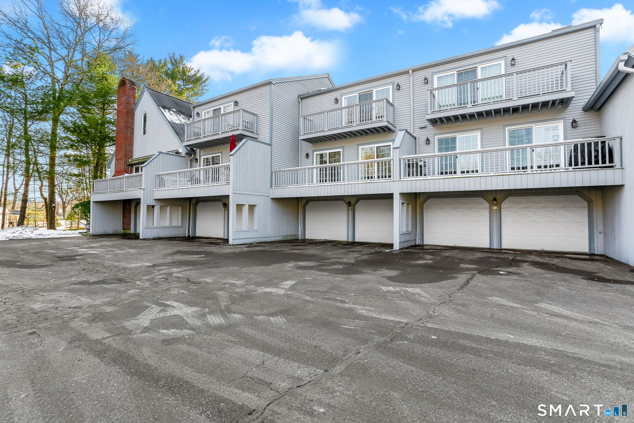 35 Balmaha Court 35