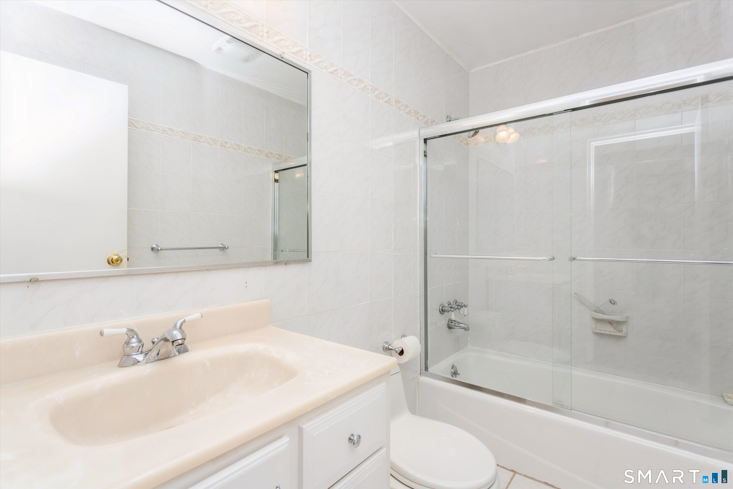 82 Ledgebrook Drive 82