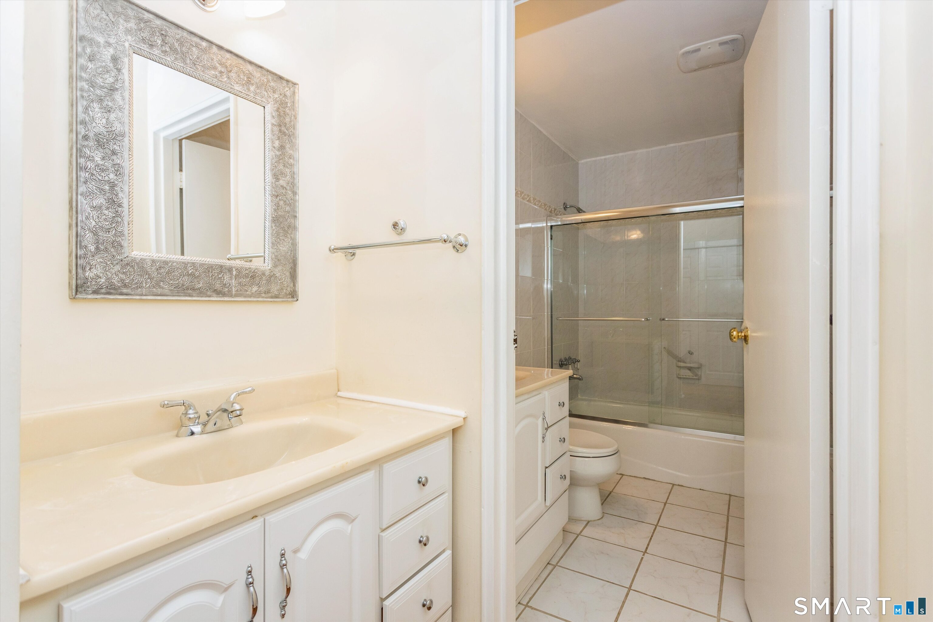 82 Ledgebrook Drive 82