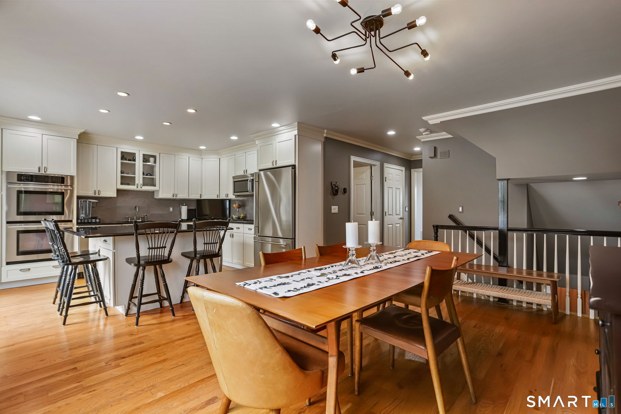 56 Soundview Avenue 1