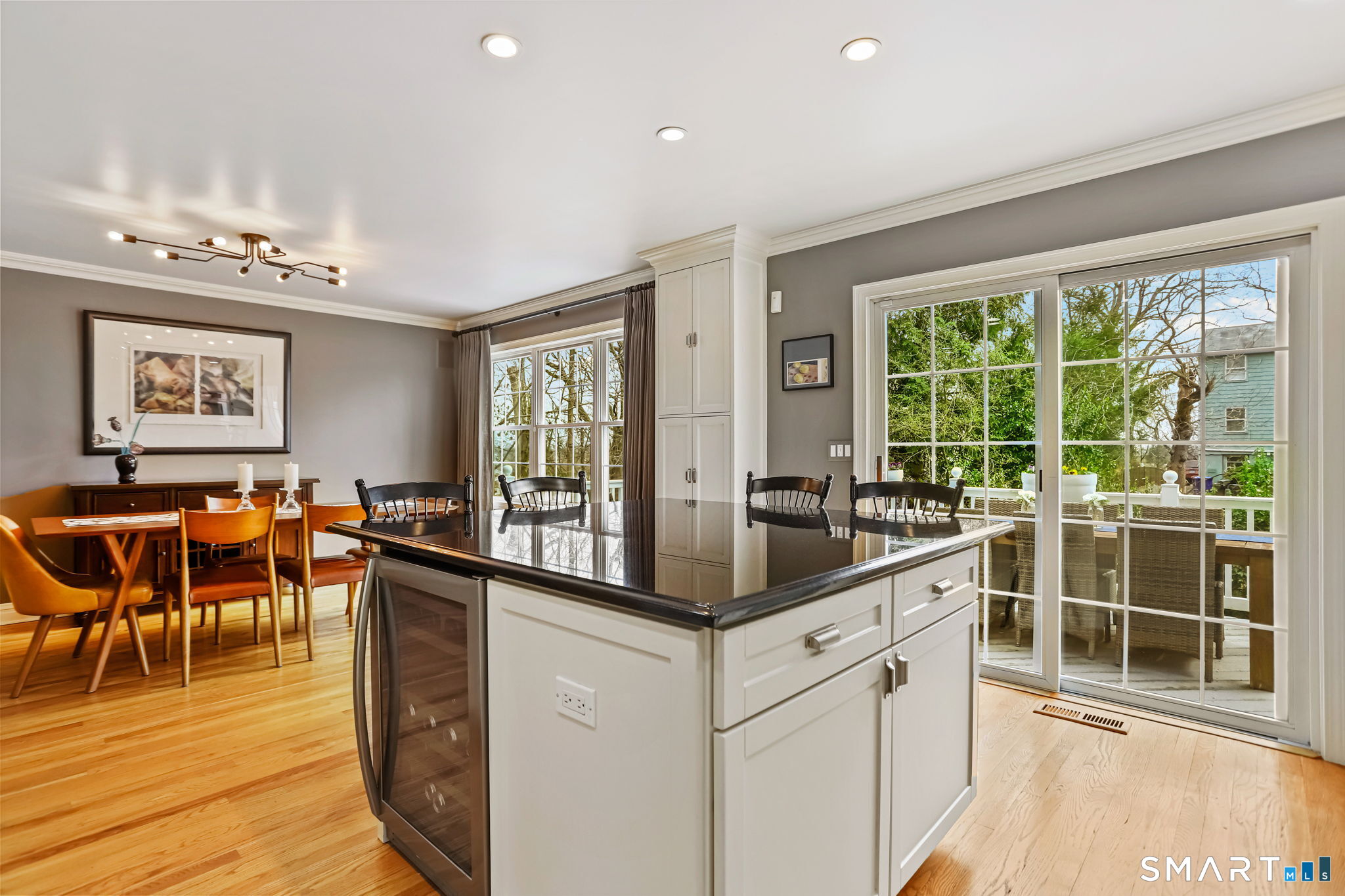 56 Soundview Avenue 1