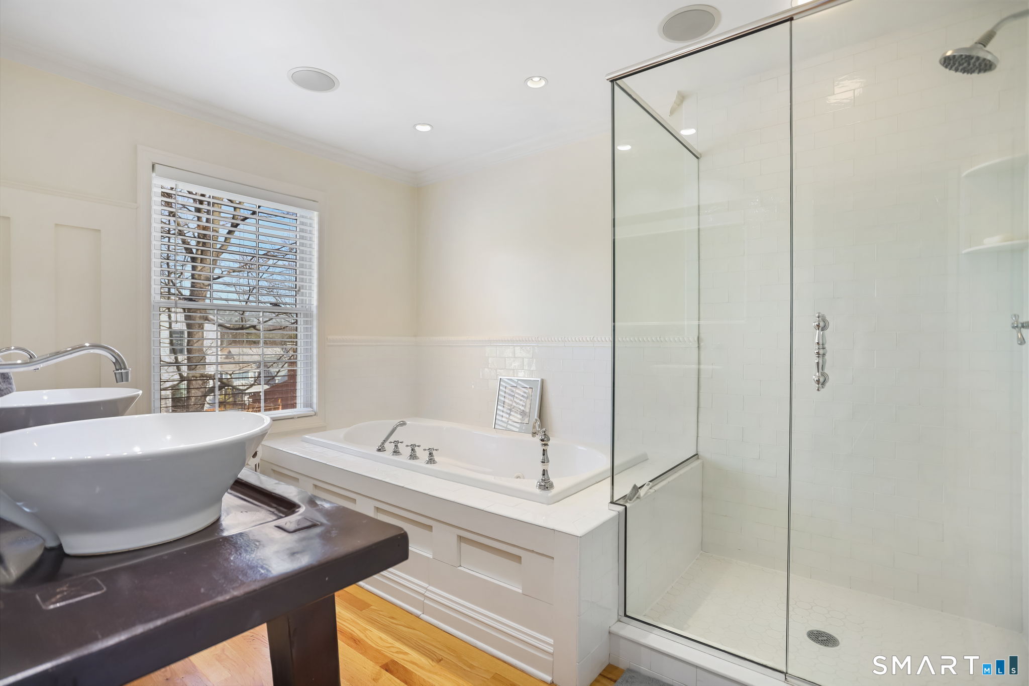 56 Soundview Avenue 1