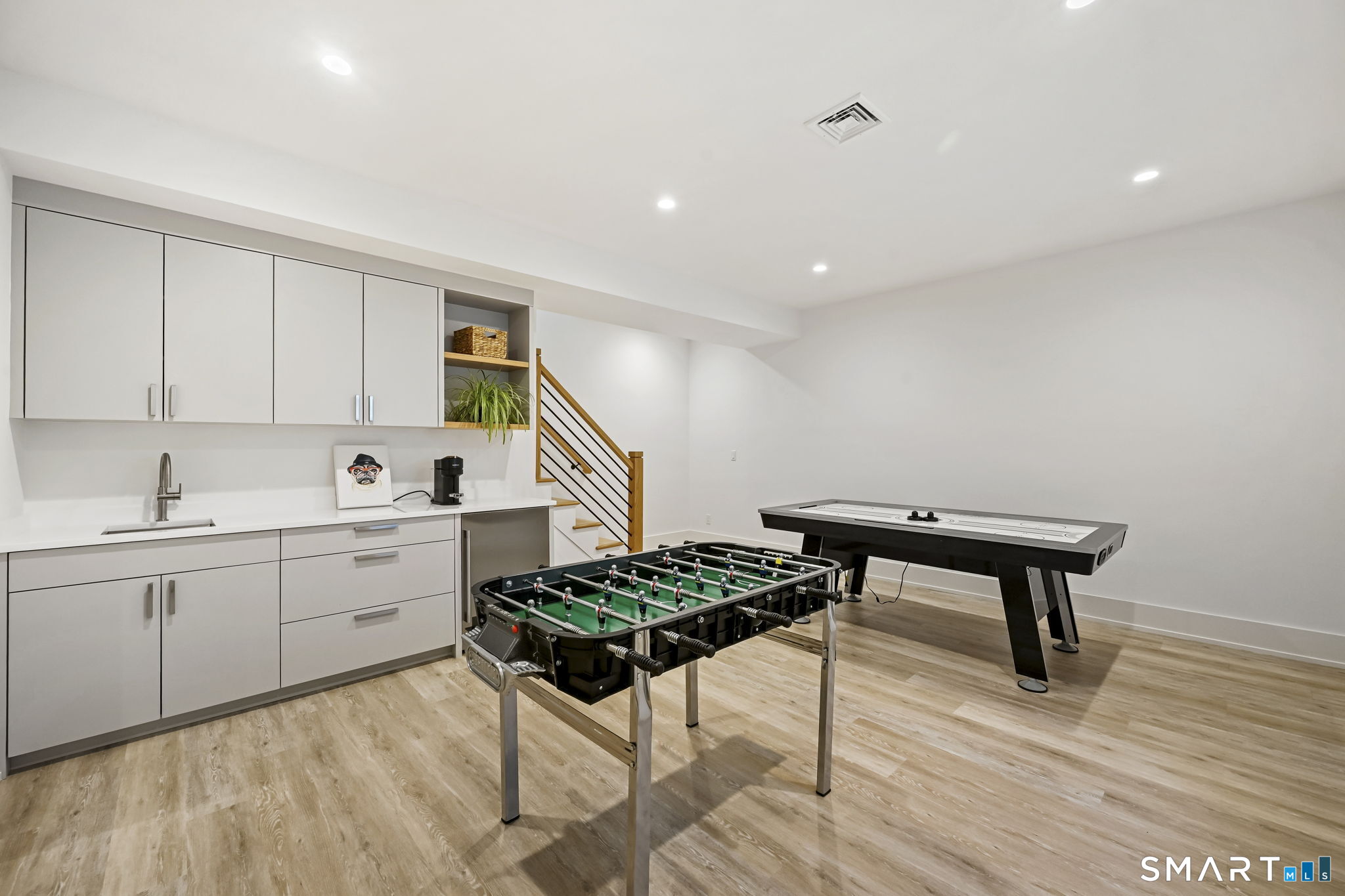 9 White Barns Lane 9