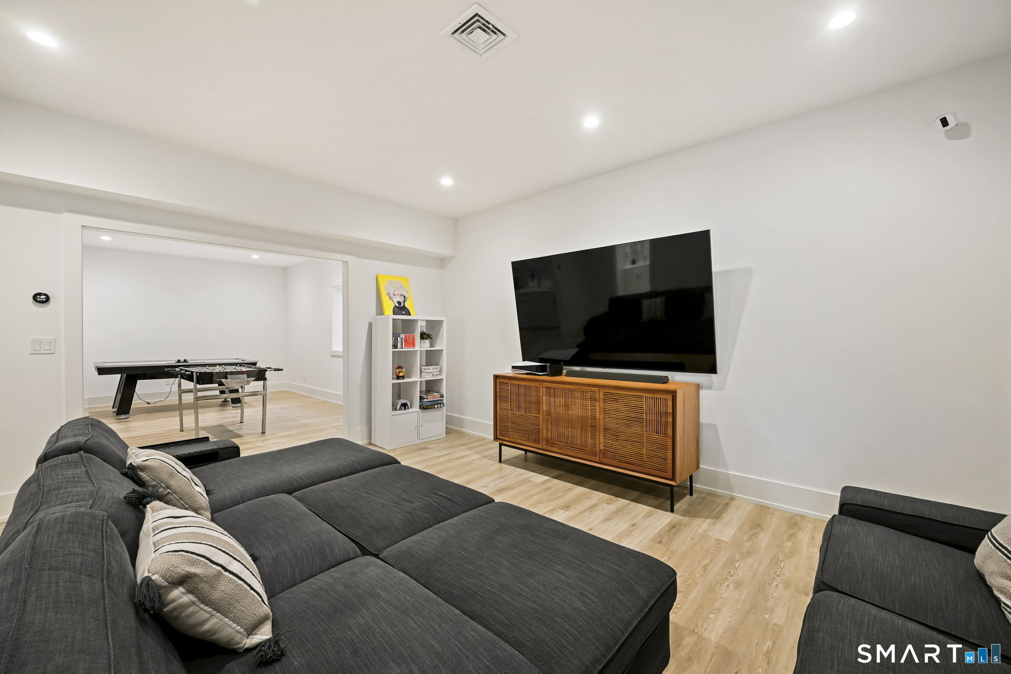 9 White Barns Lane 9