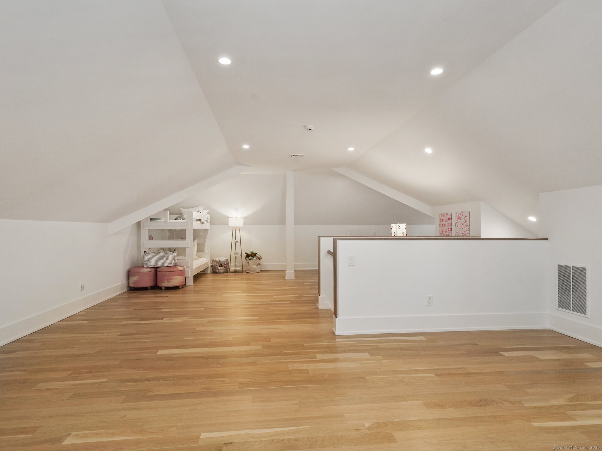 12 White Barns Lane 12