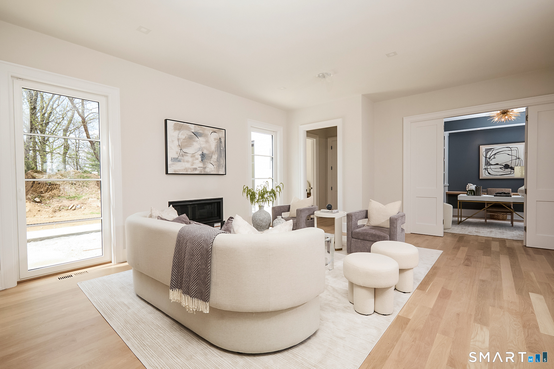 11 Wake Robin Road