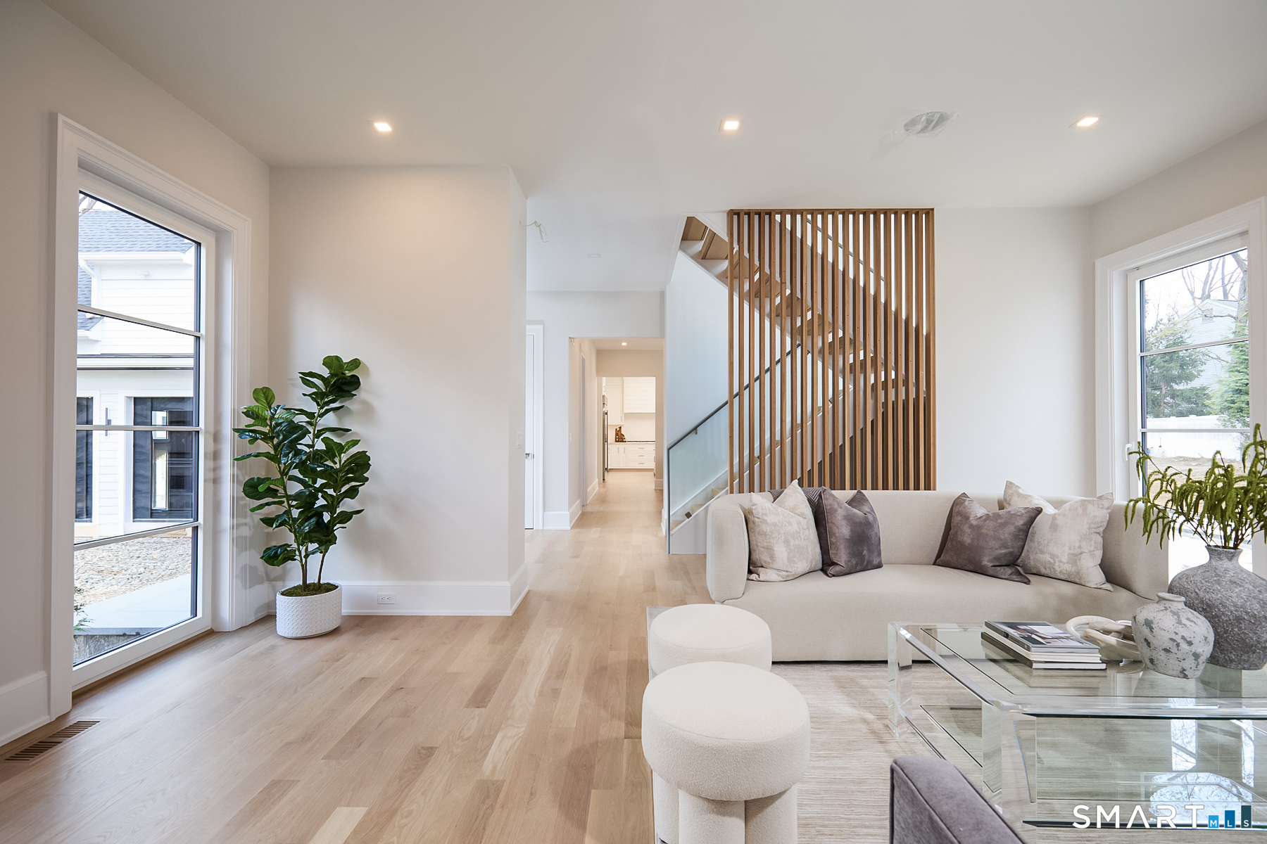 11 Wake Robin Road