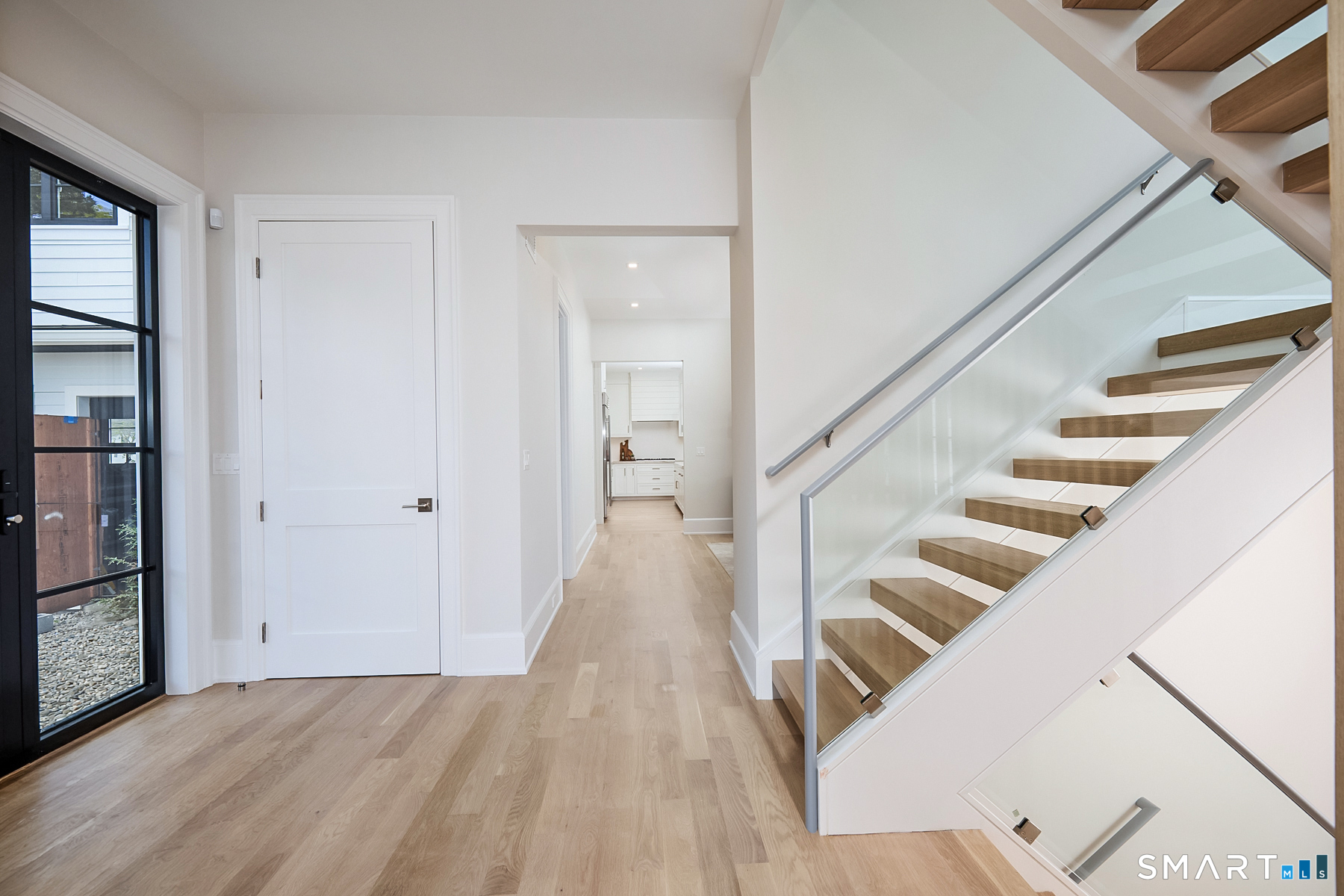 11 Wake Robin Road
