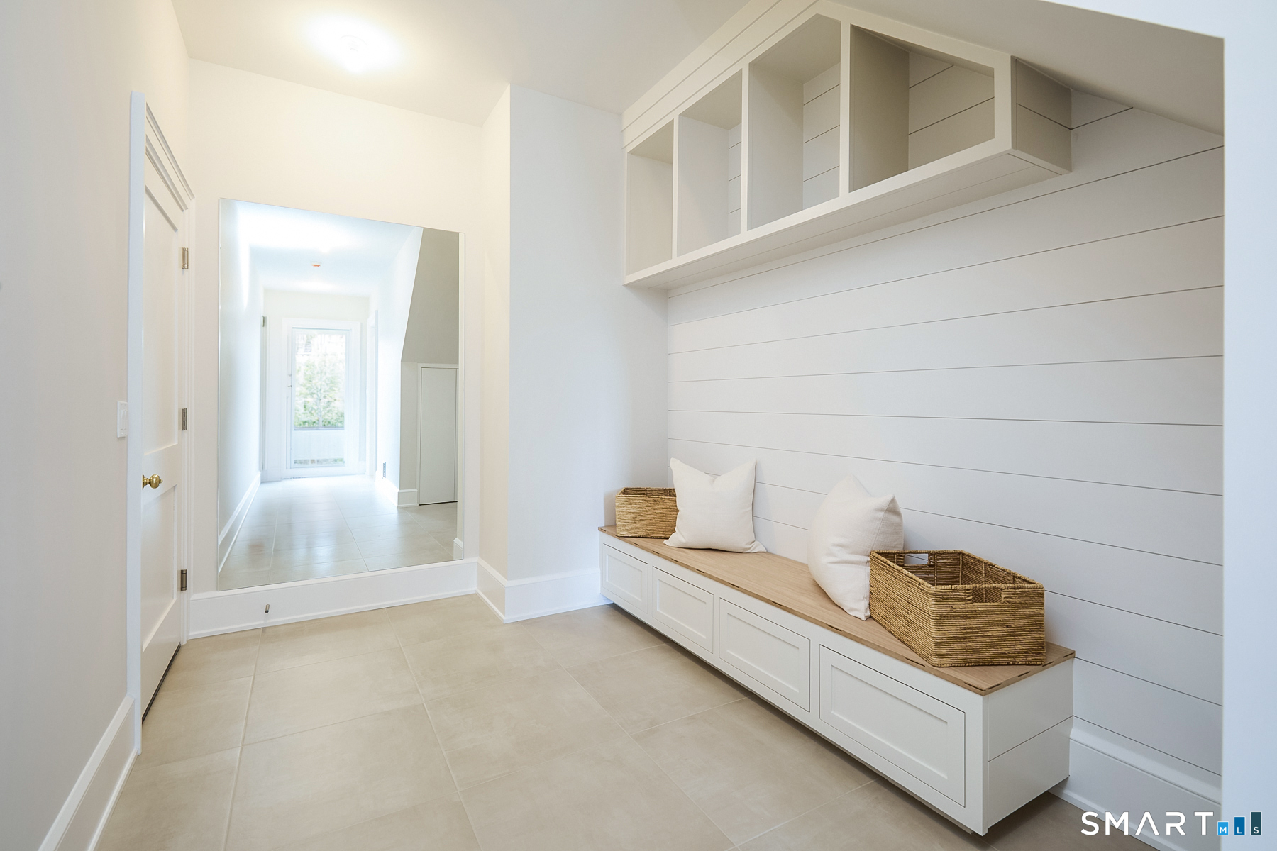 11 Wake Robin Road