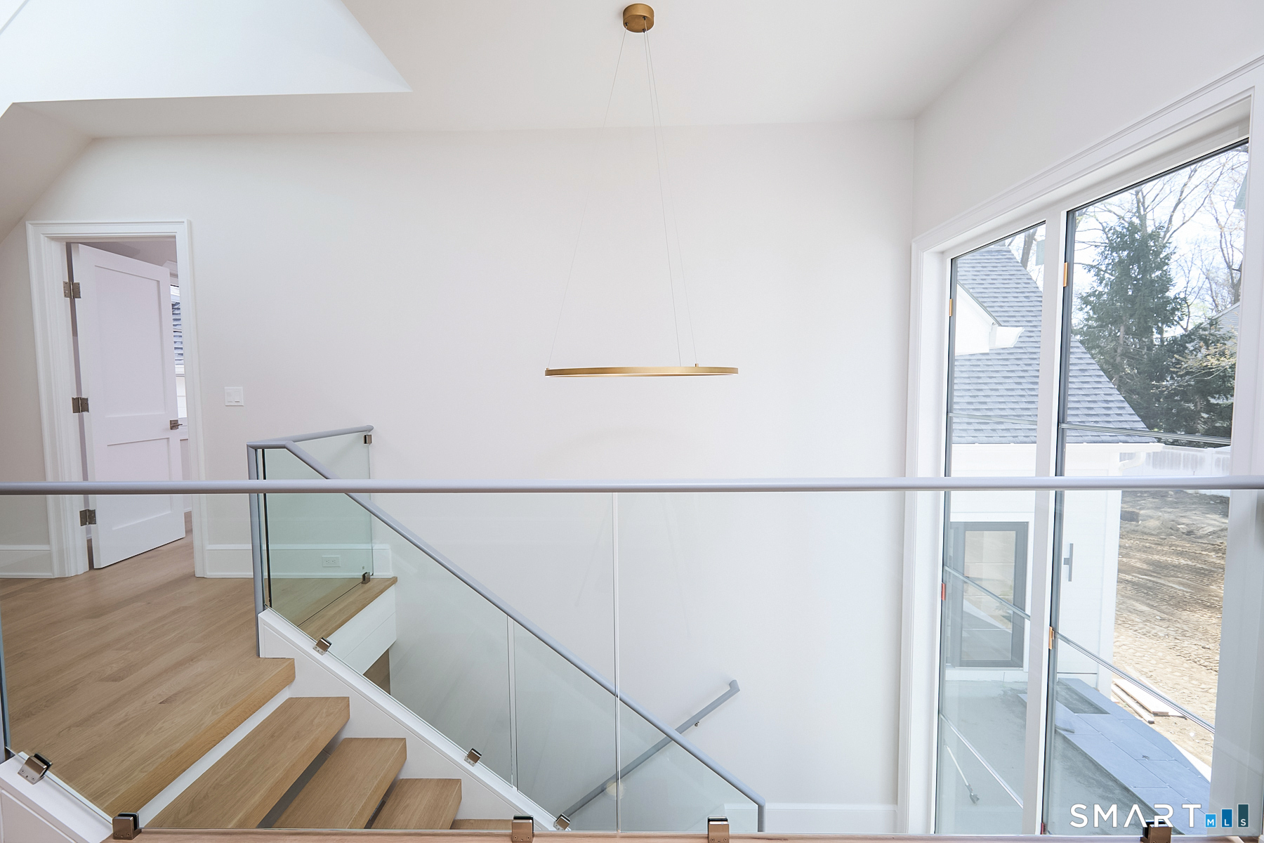 11 Wake Robin Road