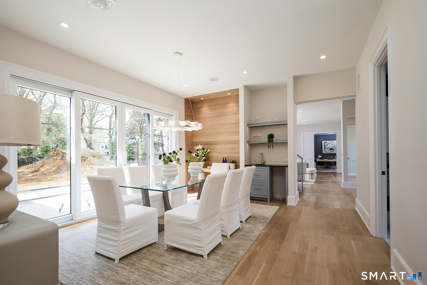 11 Wake Robin Road