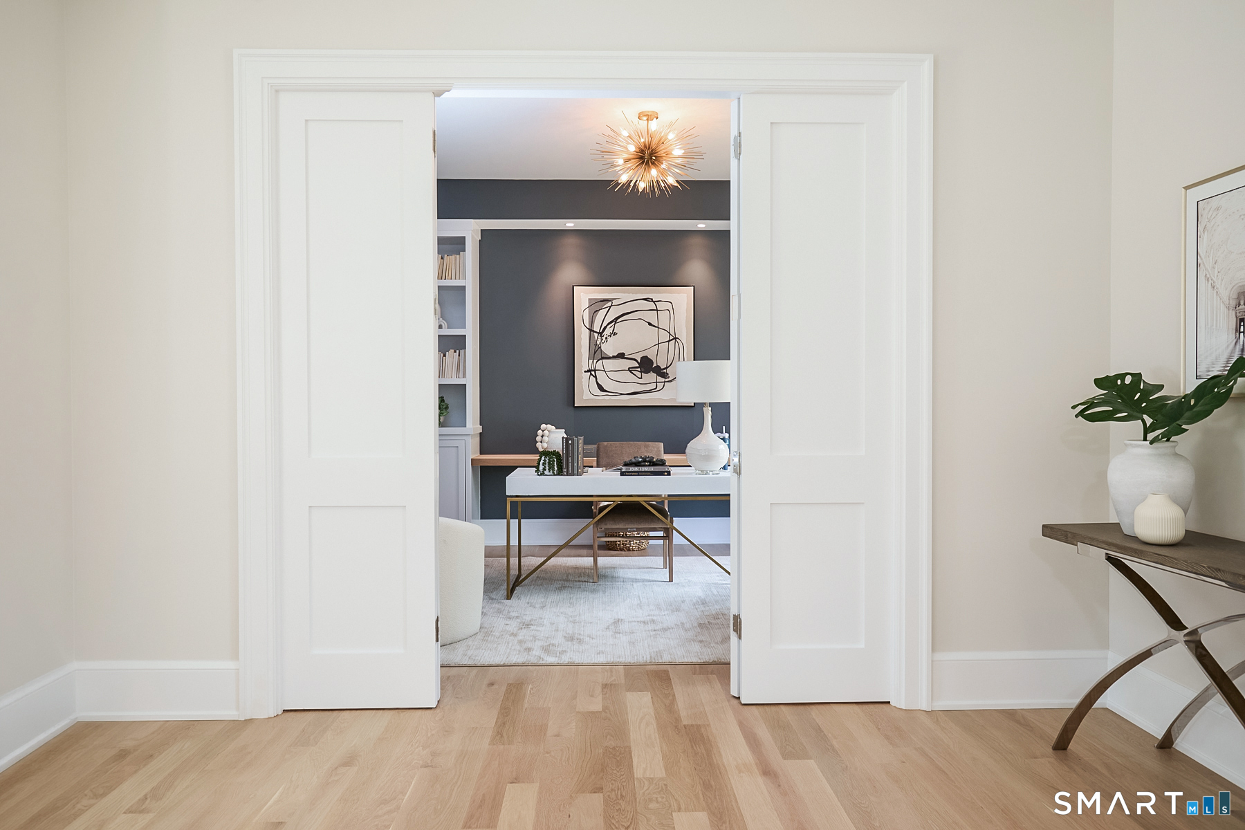 11 Wake Robin Road