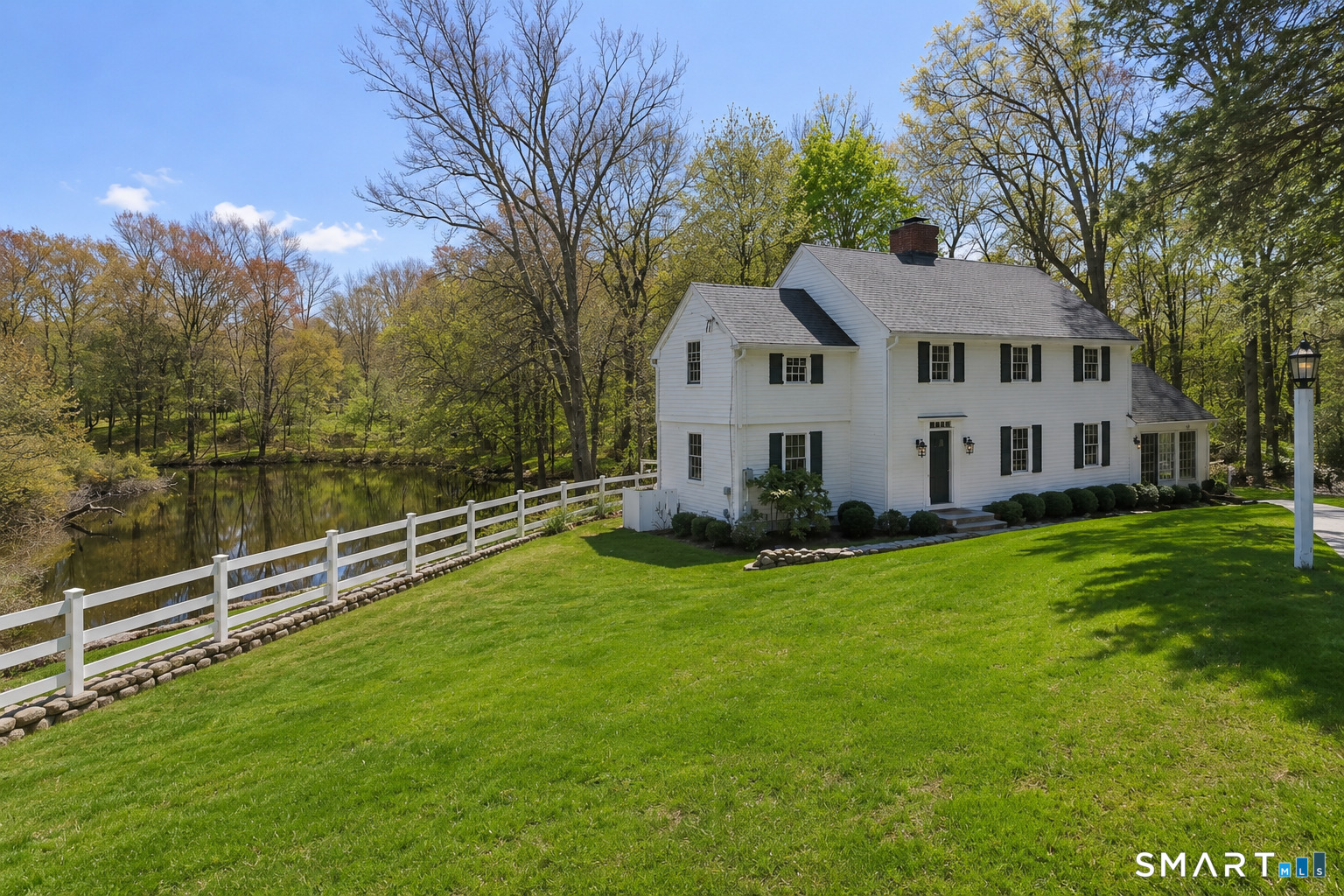 3 Cedar Pond Road