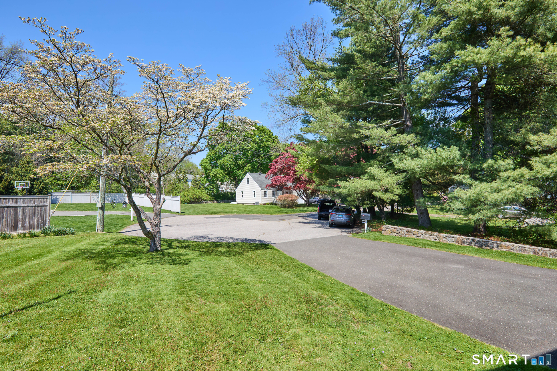 7 Keller Lane