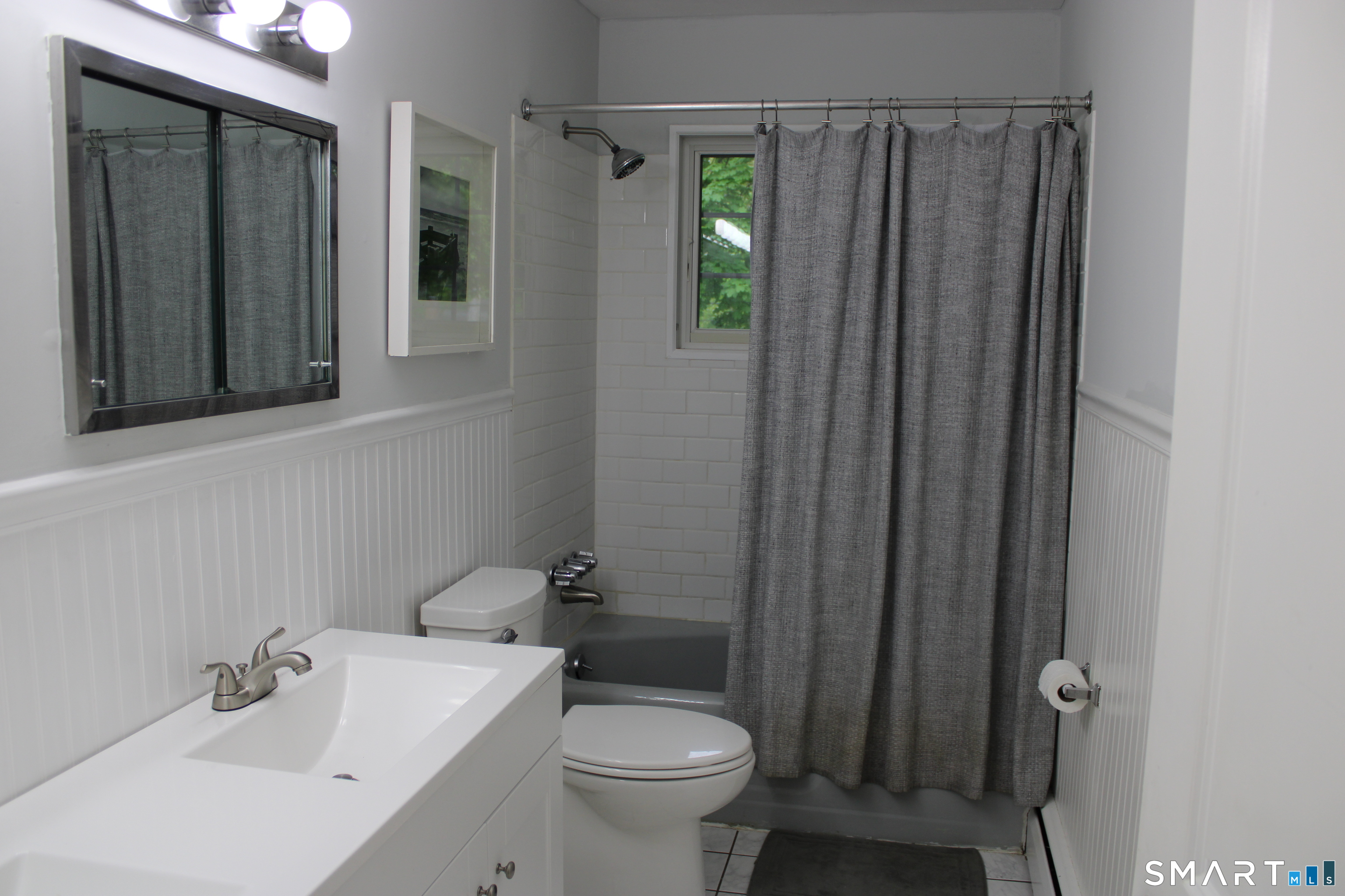 10 Grist Mill Lane