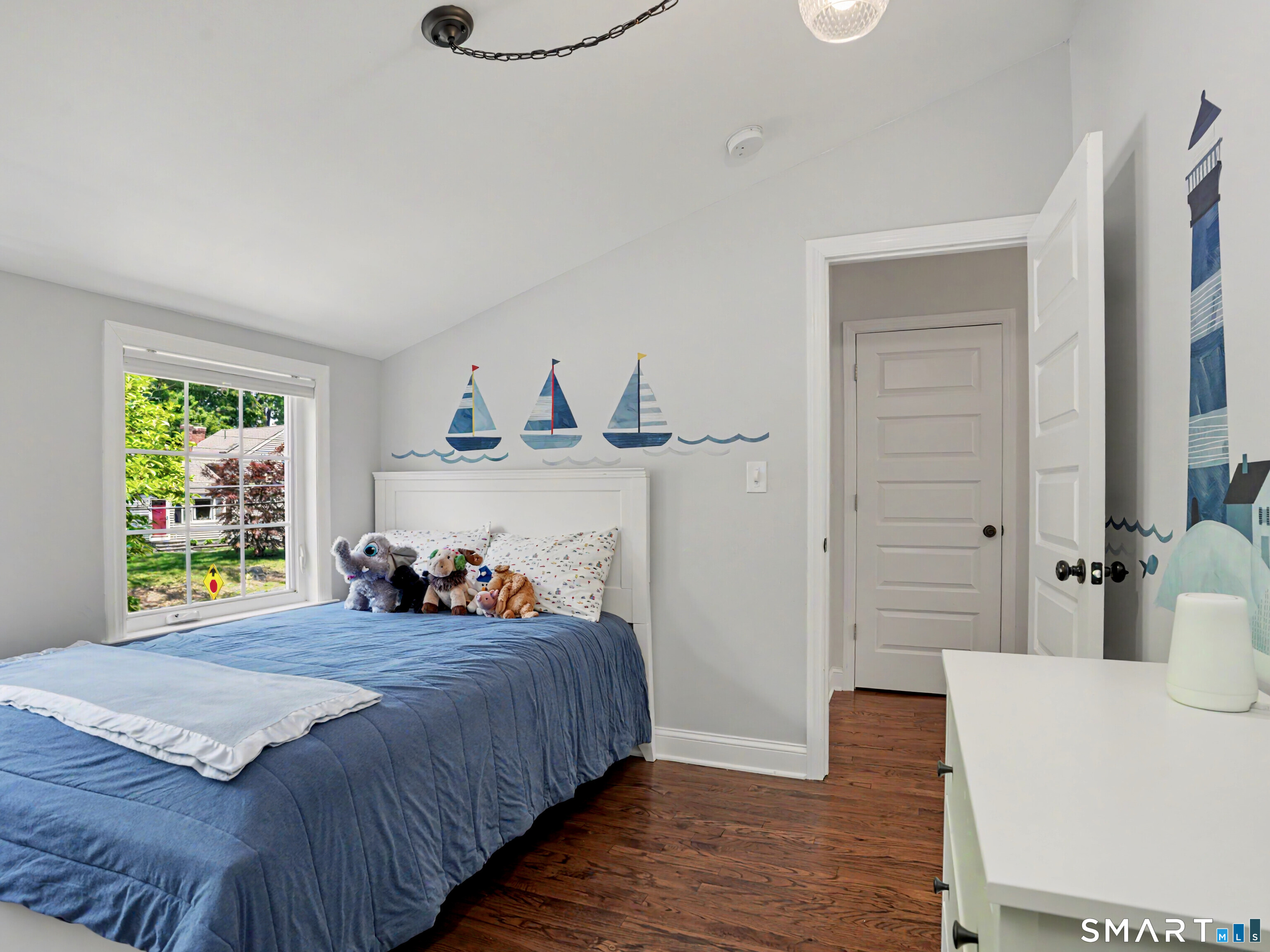 128 Knapp Street