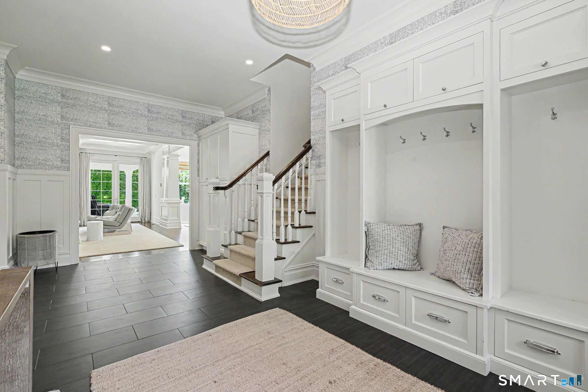 28 Ferry Lane East