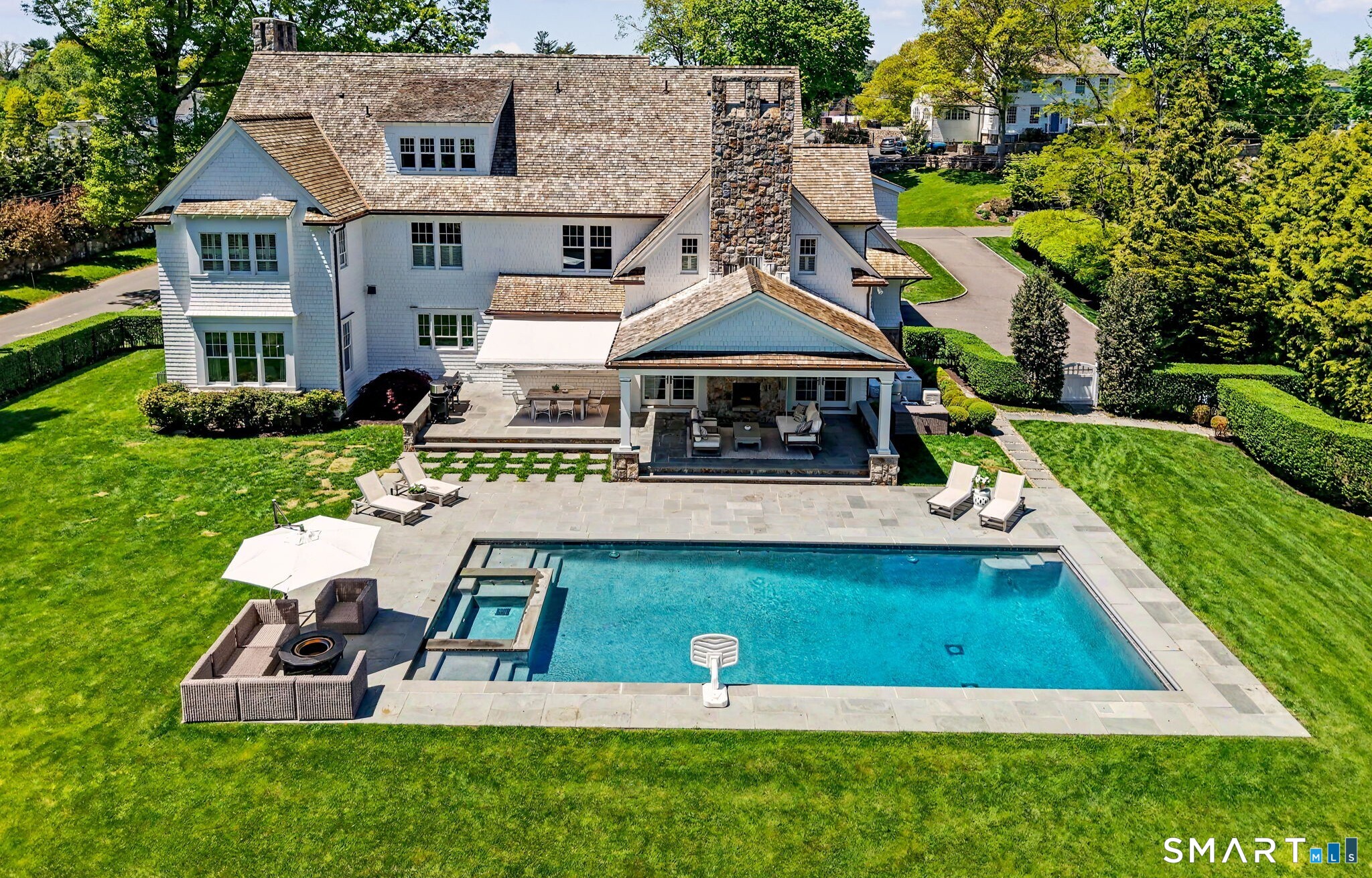 28 Ferry Lane East