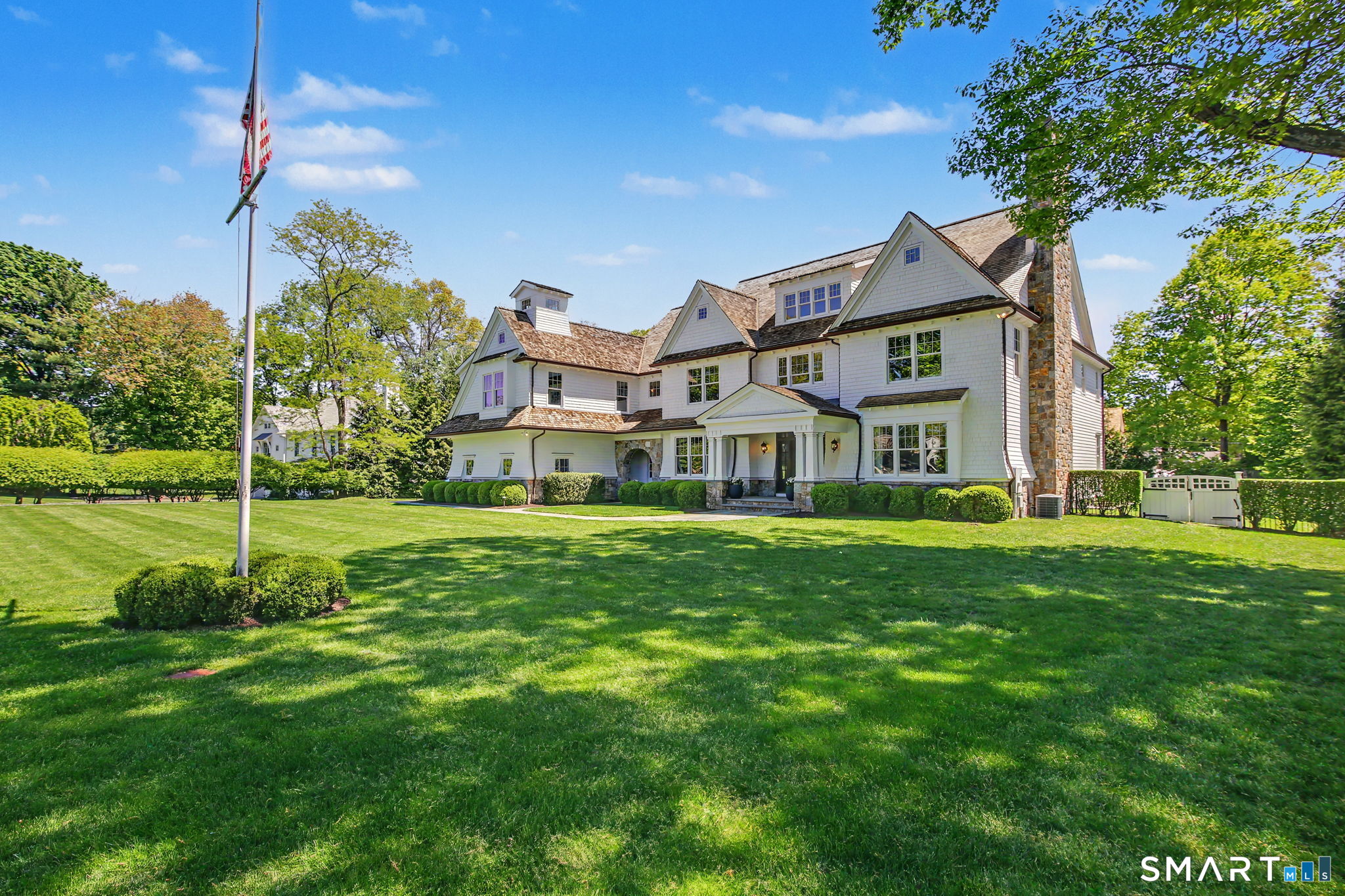 28 Ferry Lane East