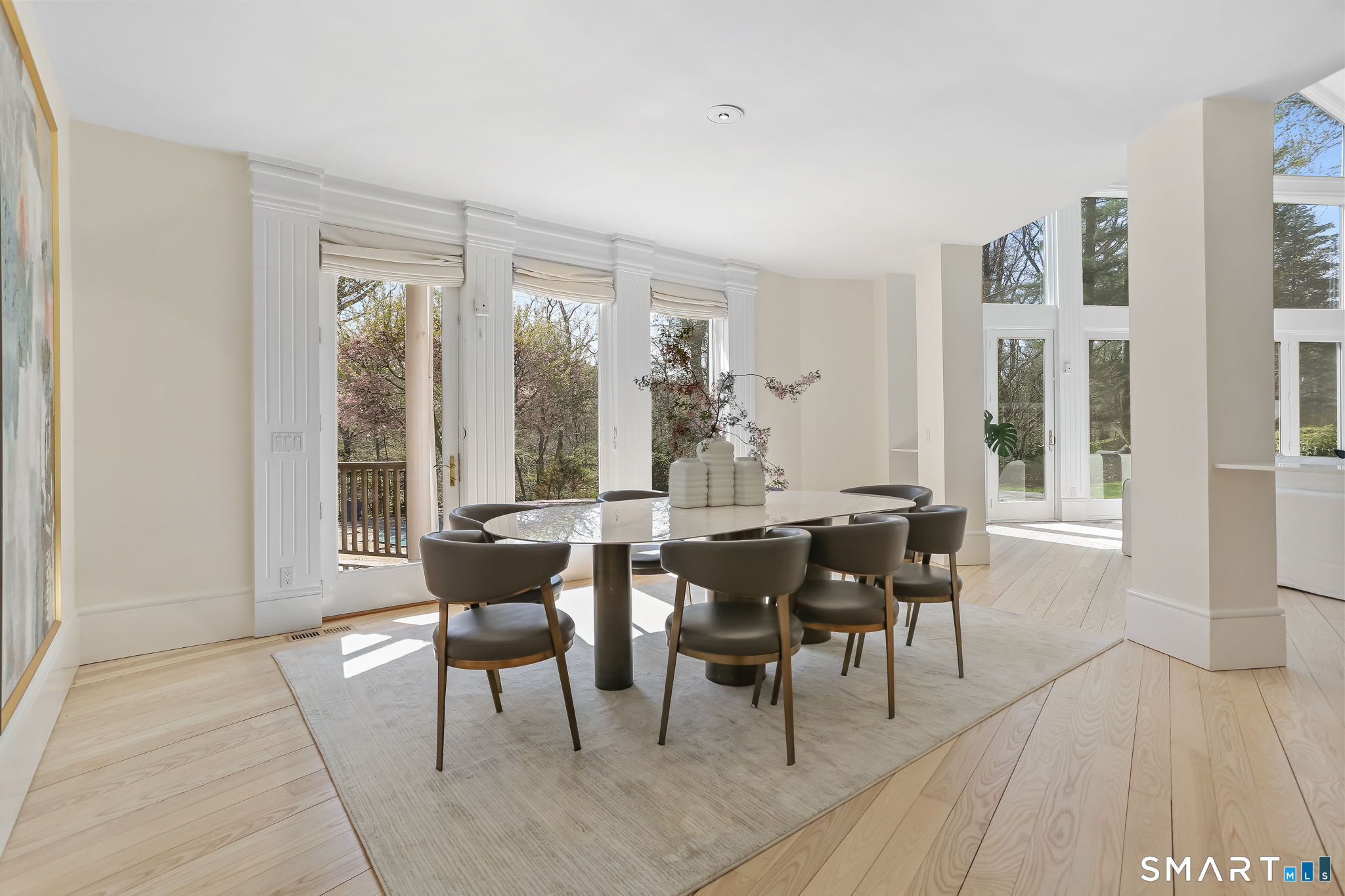32 Buttonball Lane