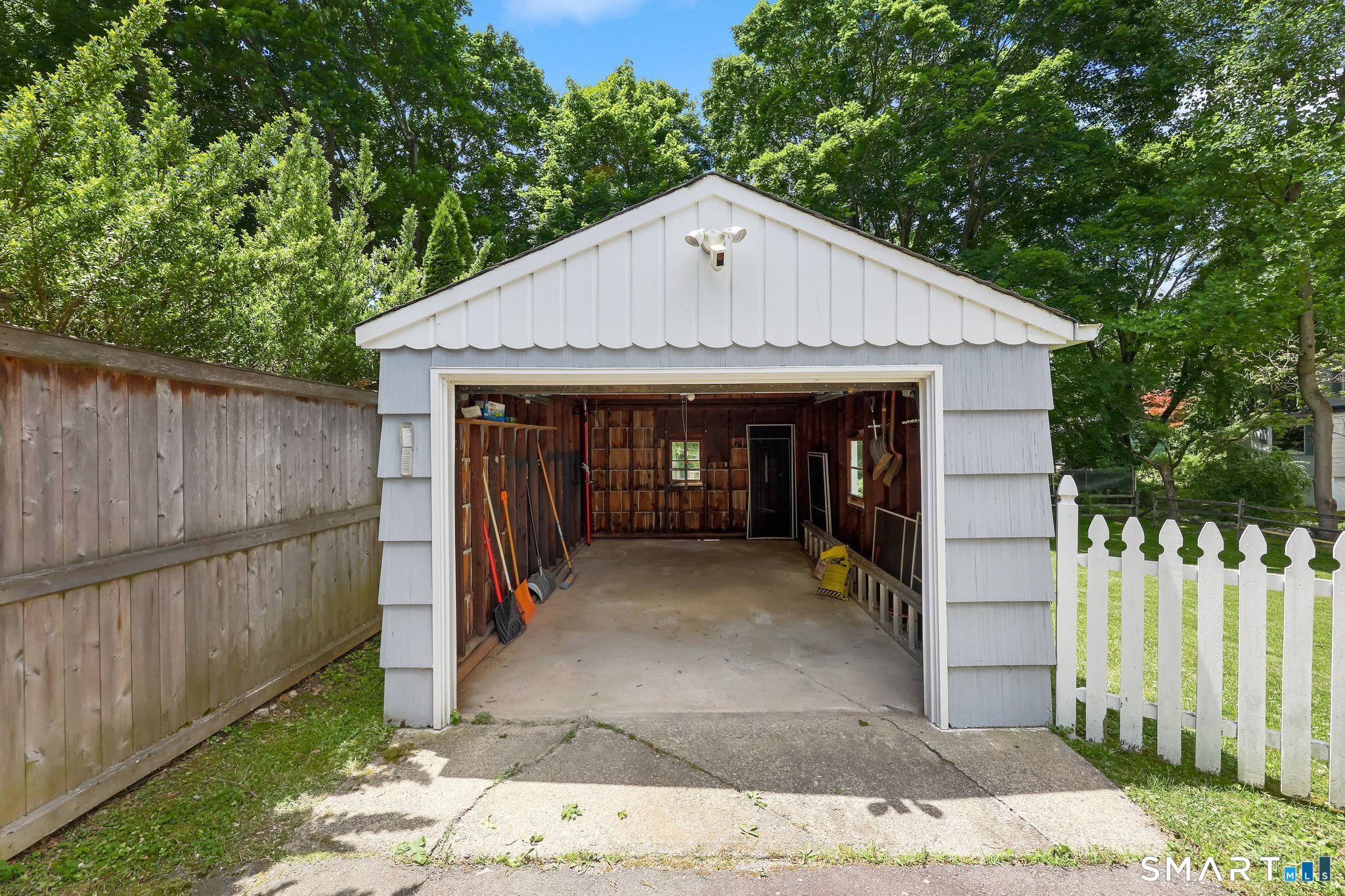 23 Turkey Hill Road North