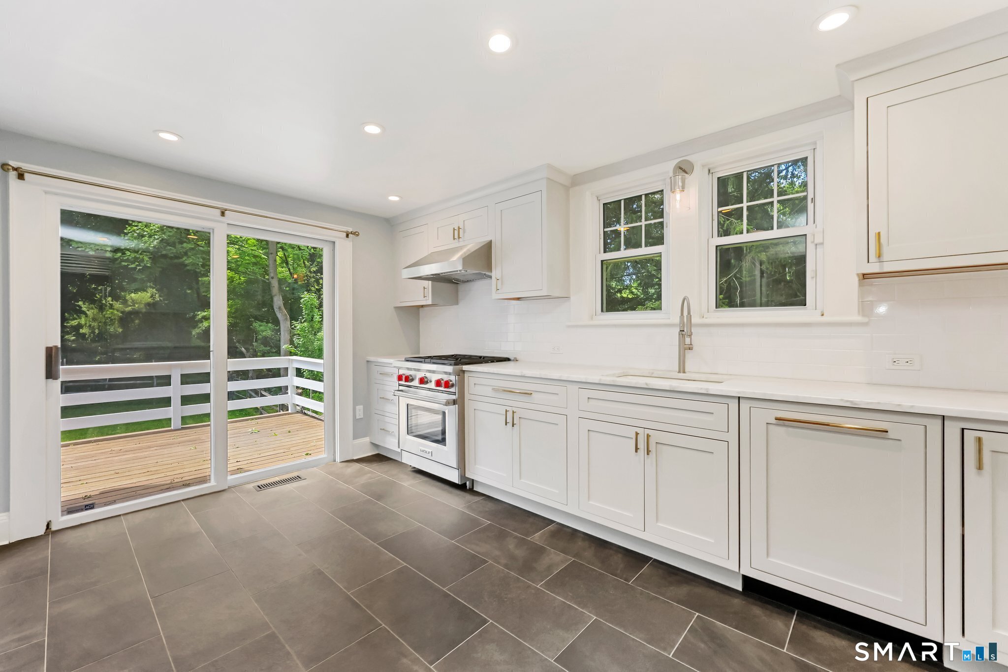 23 Turkey Hill Road North