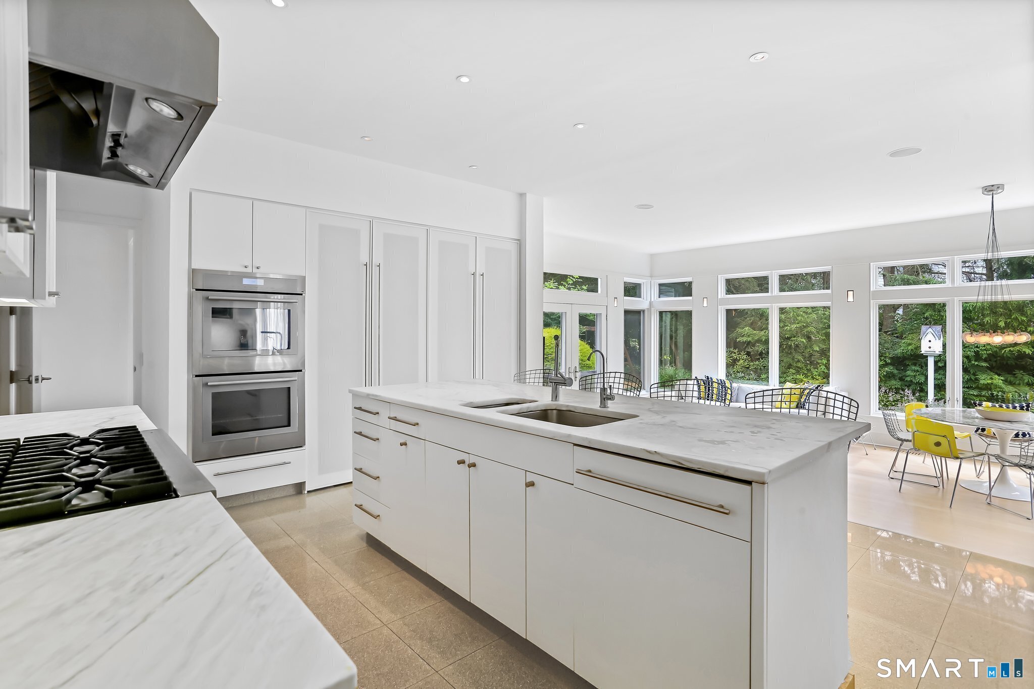 2 Bluewater Hill South
